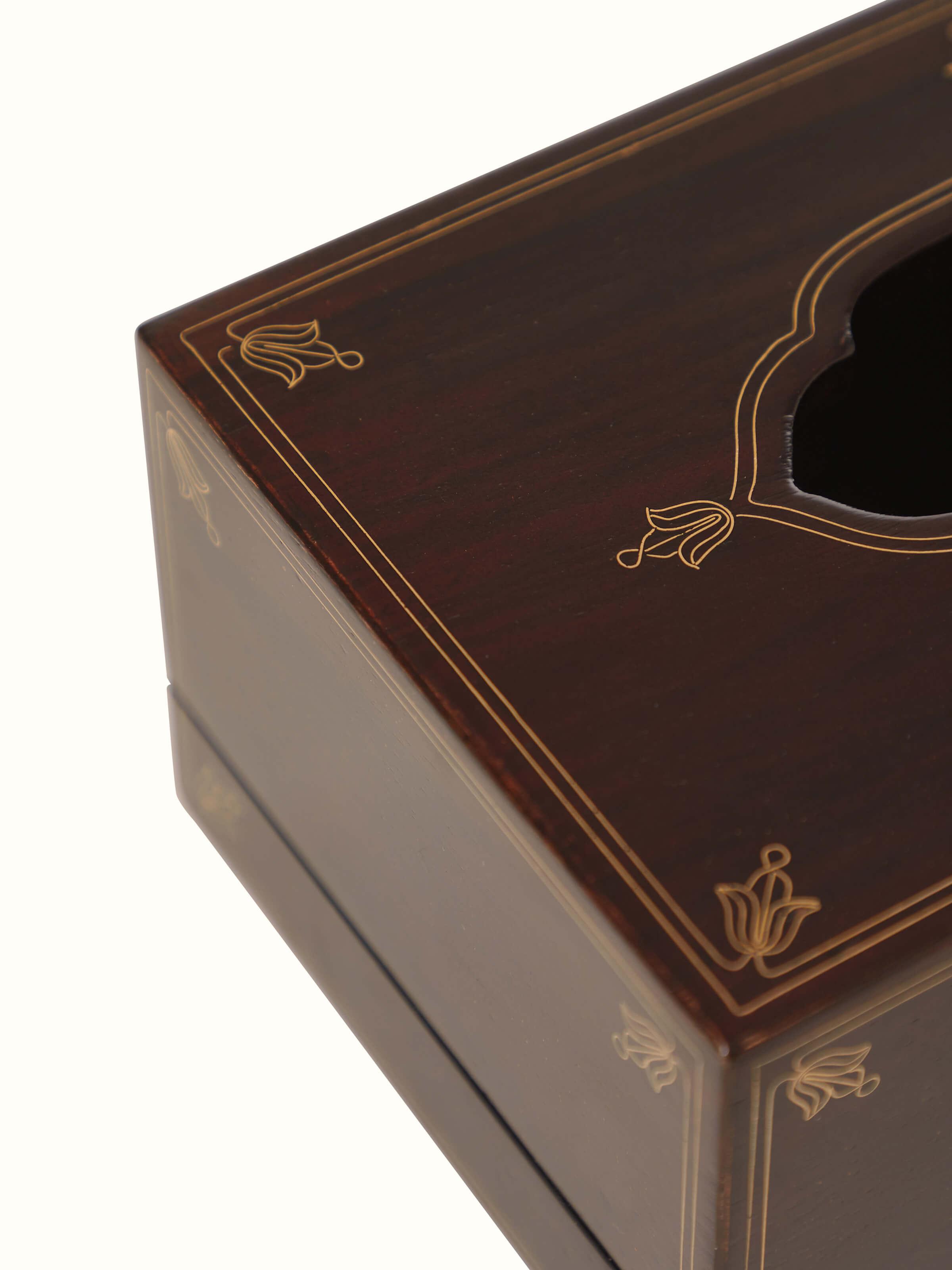 Close-up view of Polished tarkashi sheesham wood & brass inlaid tissue box highlighting the intricate brass inlay details.