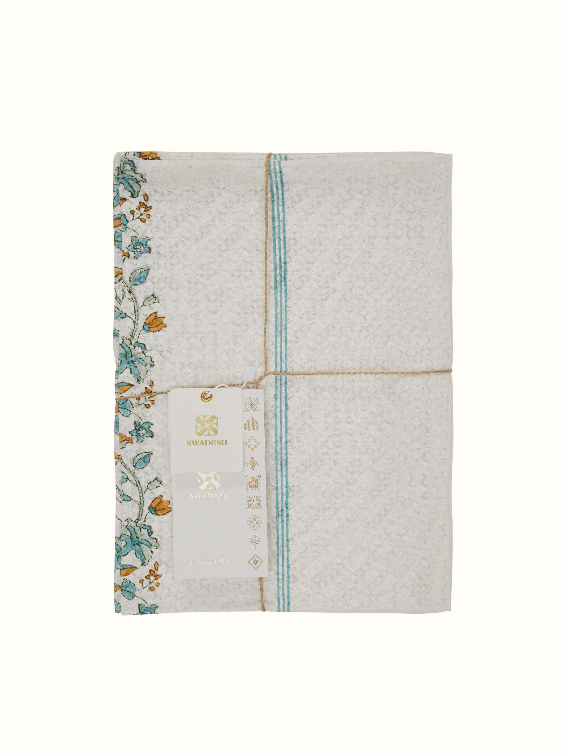 Close-up of Palampore border white floral cotton Sanganeri block printed hand towels (2 pcs) focusing on the block print details