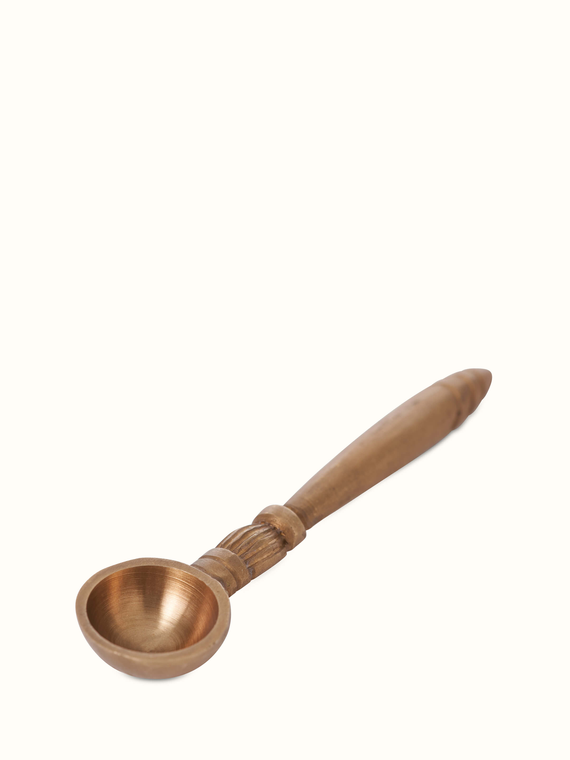 Detailed view of Polished Brass Pooja Thali Set focusing on the craftsmanship and shine