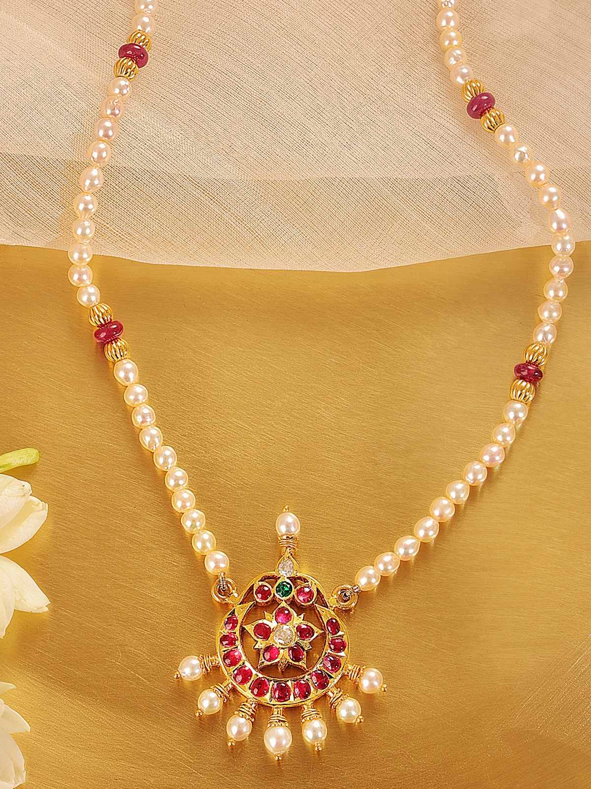 Back view of Kundala Velai 22 Karat Gold Collar Necklace showing the smooth finish and secure clasp.