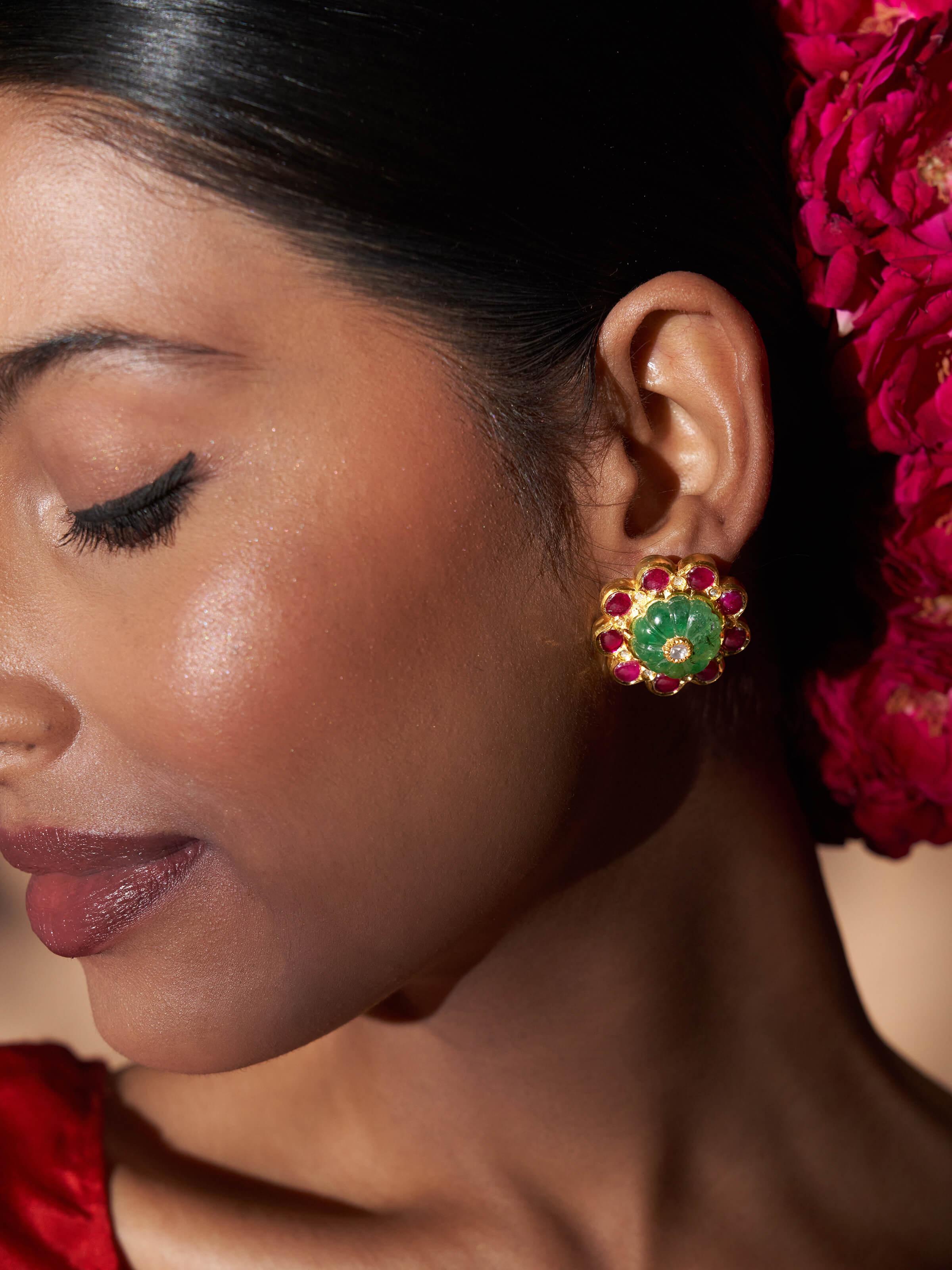 Side view of Jadau 18 Karat Gold Studs showcasing the detailed craftsmanship and gold setting