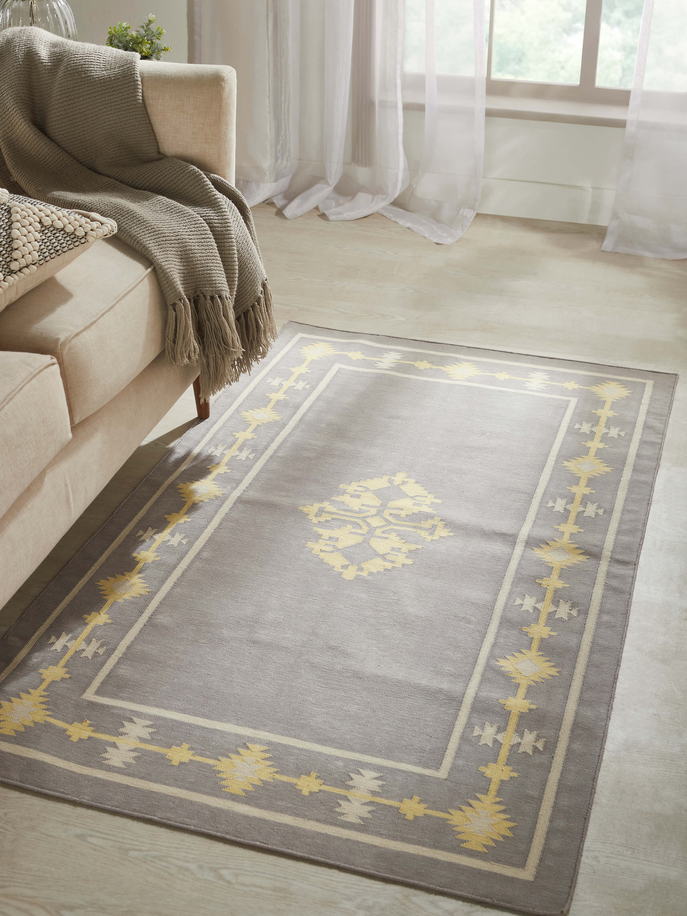 Close-up of Traditional Kilim grey yellow Lawan cotton Panja dhurrie, highlighting the texture and pattern