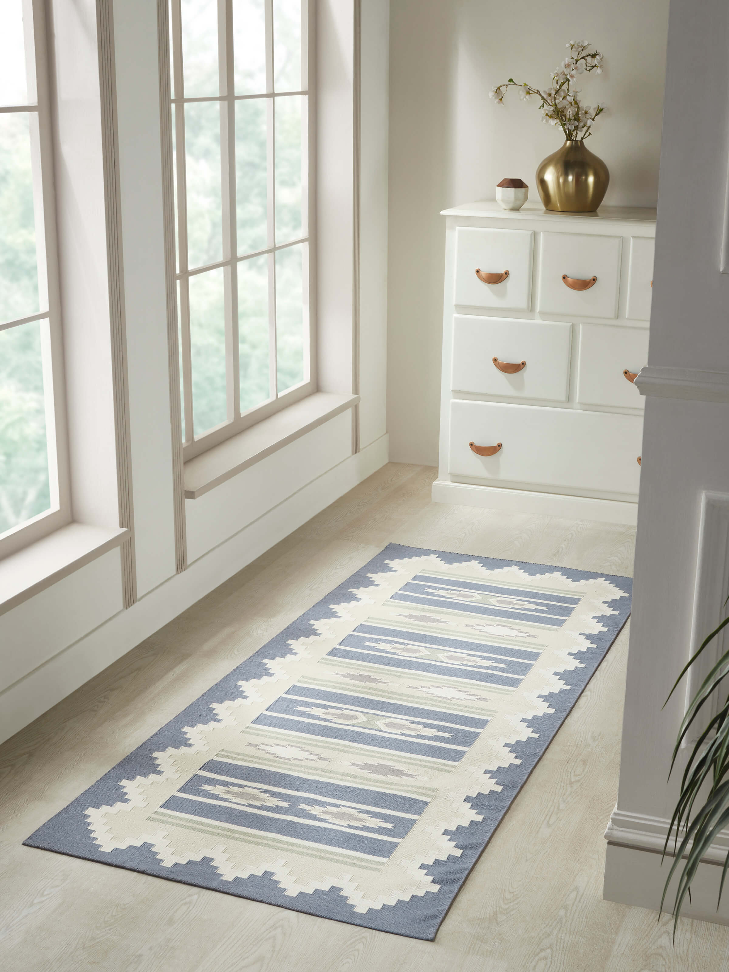 Detailed view of Modern geo blue lawan cotton panja runner highlighting the geometric pattern and blue hues