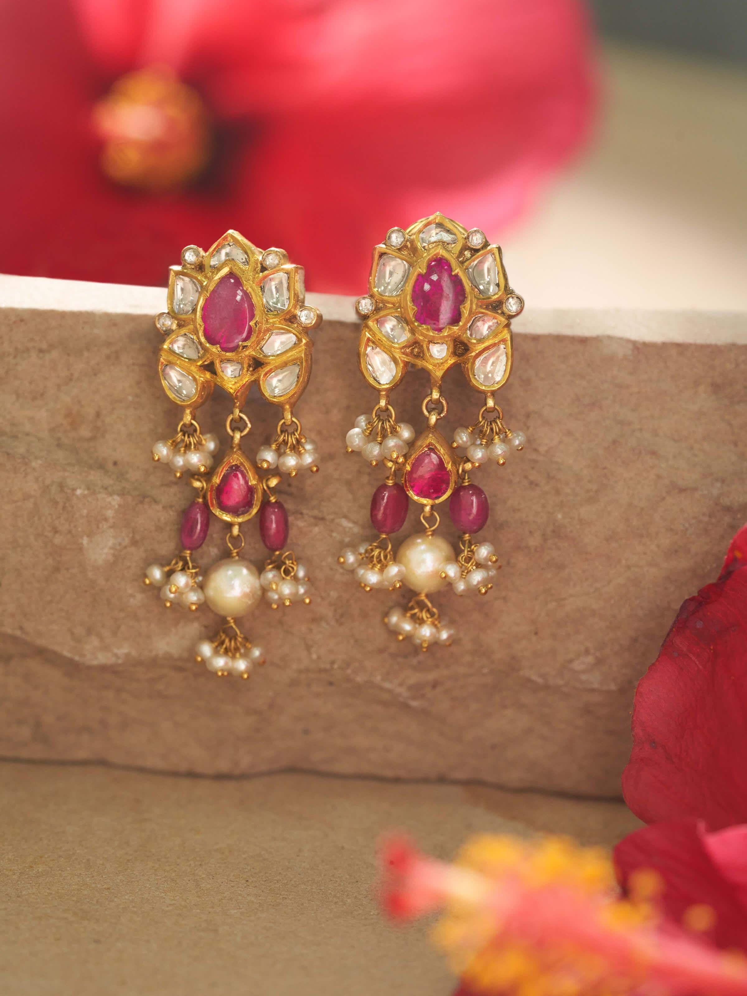 Side view of Jadau 18 Karat Gold Drop Earrings, highlighting design