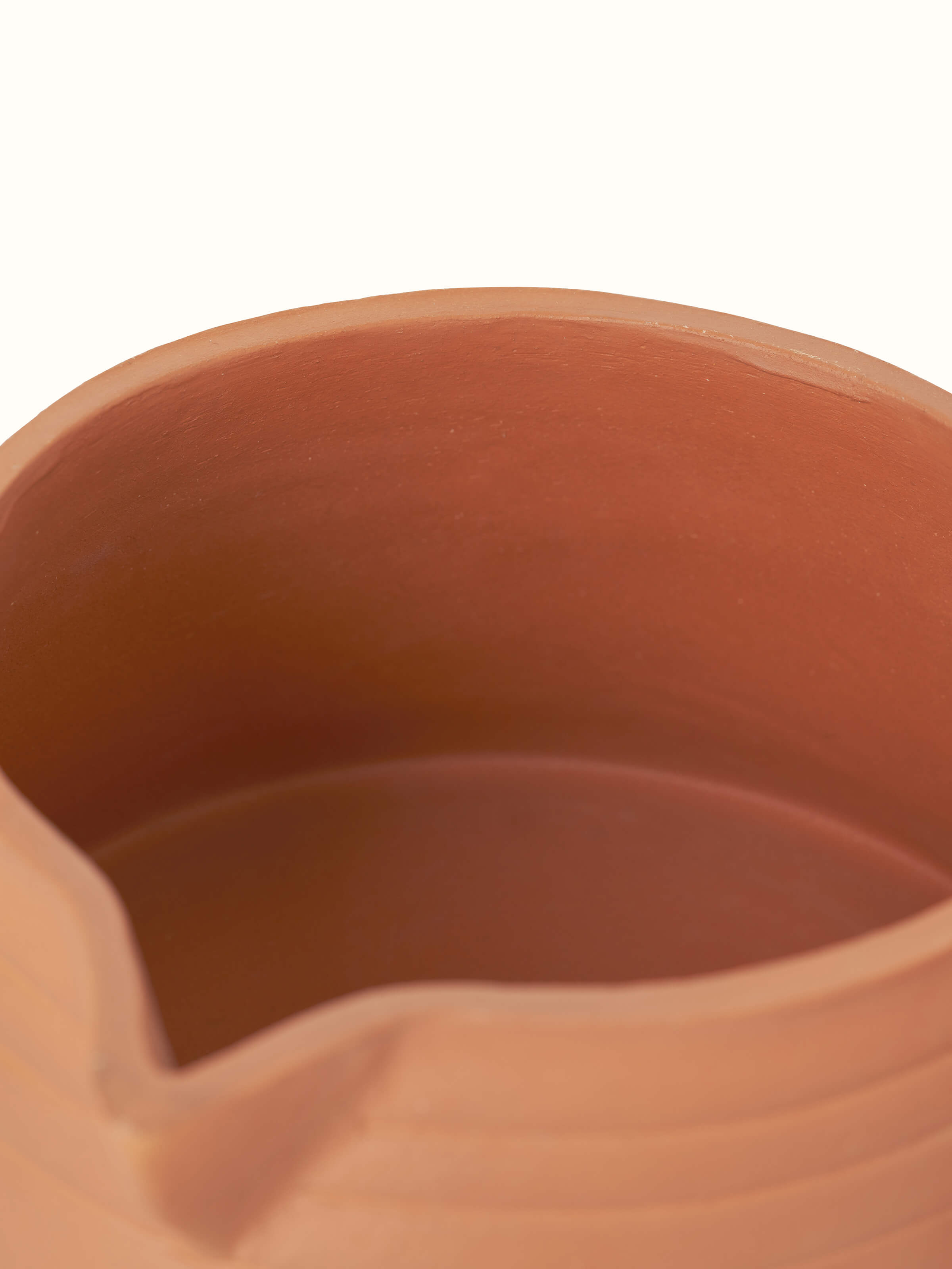 Top view of Natural Terracotta Clay saucepan showcasing the handcrafted design and traditional clay texture