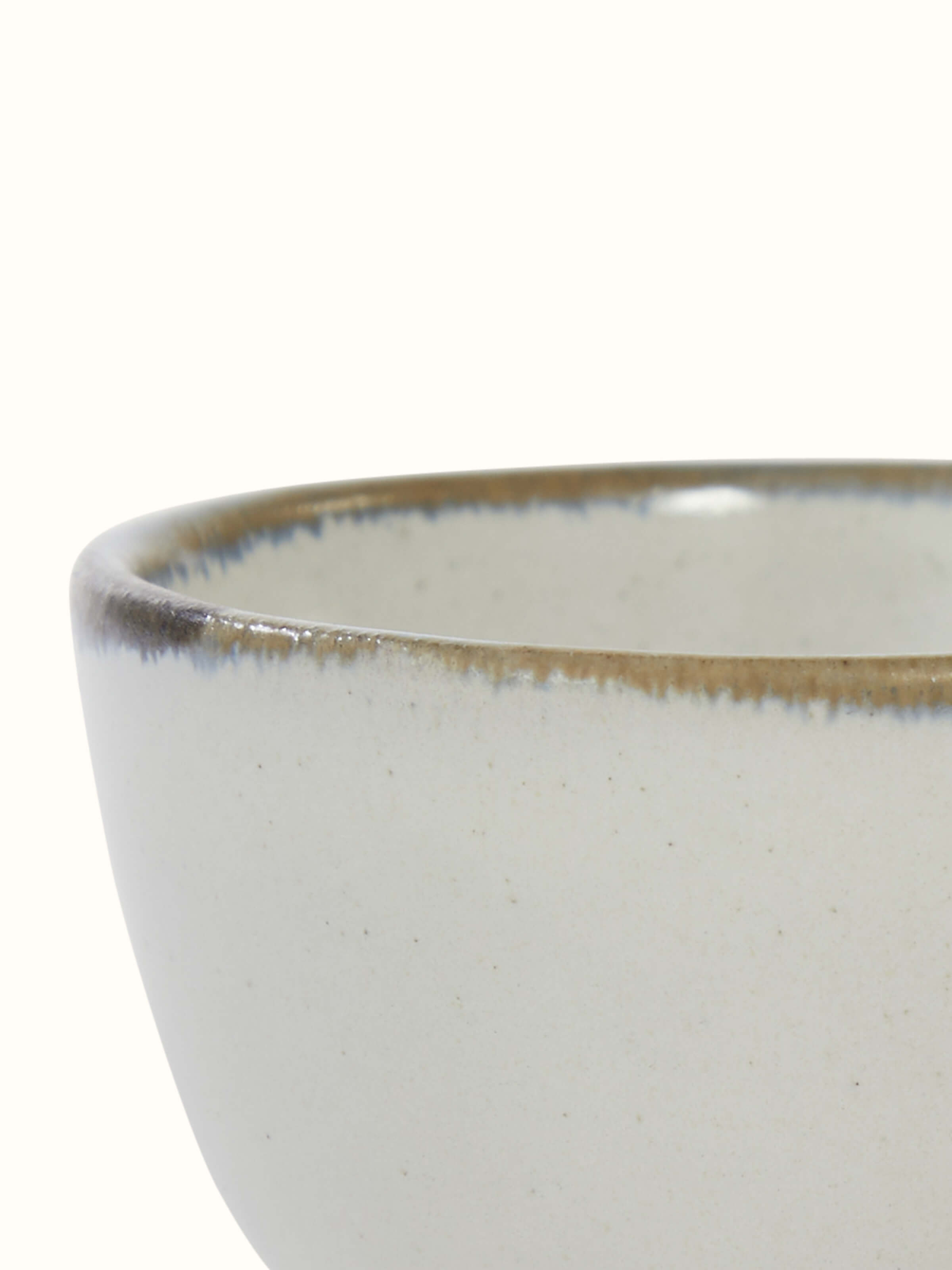 Studio Pottery Ceramic Dinner Bowls in white (2 pcs) with focus on the clean, minimalist design and sturdy build