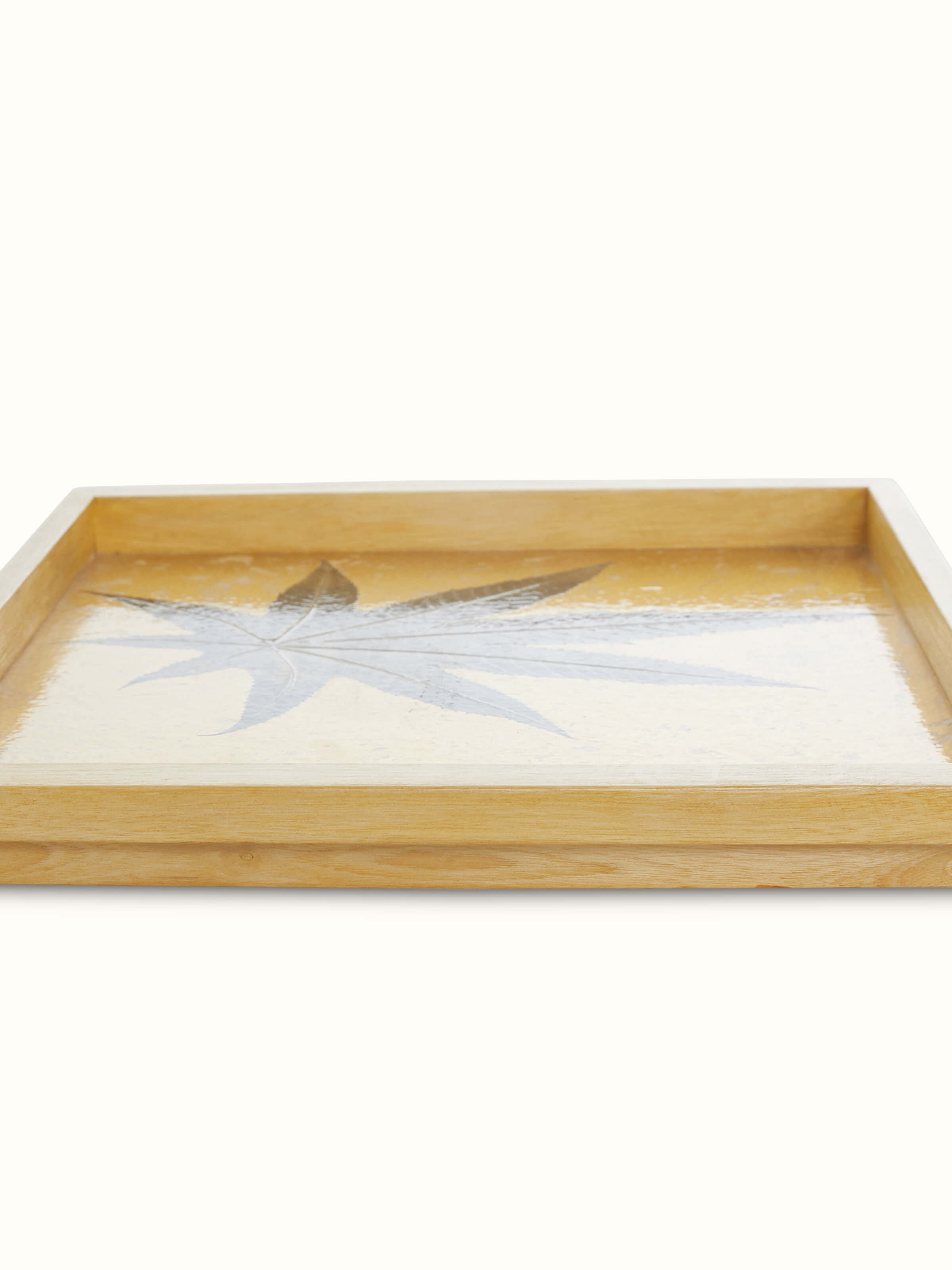 Front view of Auroville handmade paper chinar tray measuring 18 x 14 inches, showcasing intricate chinar leaf pattern and eco-friendly craftsmanship.