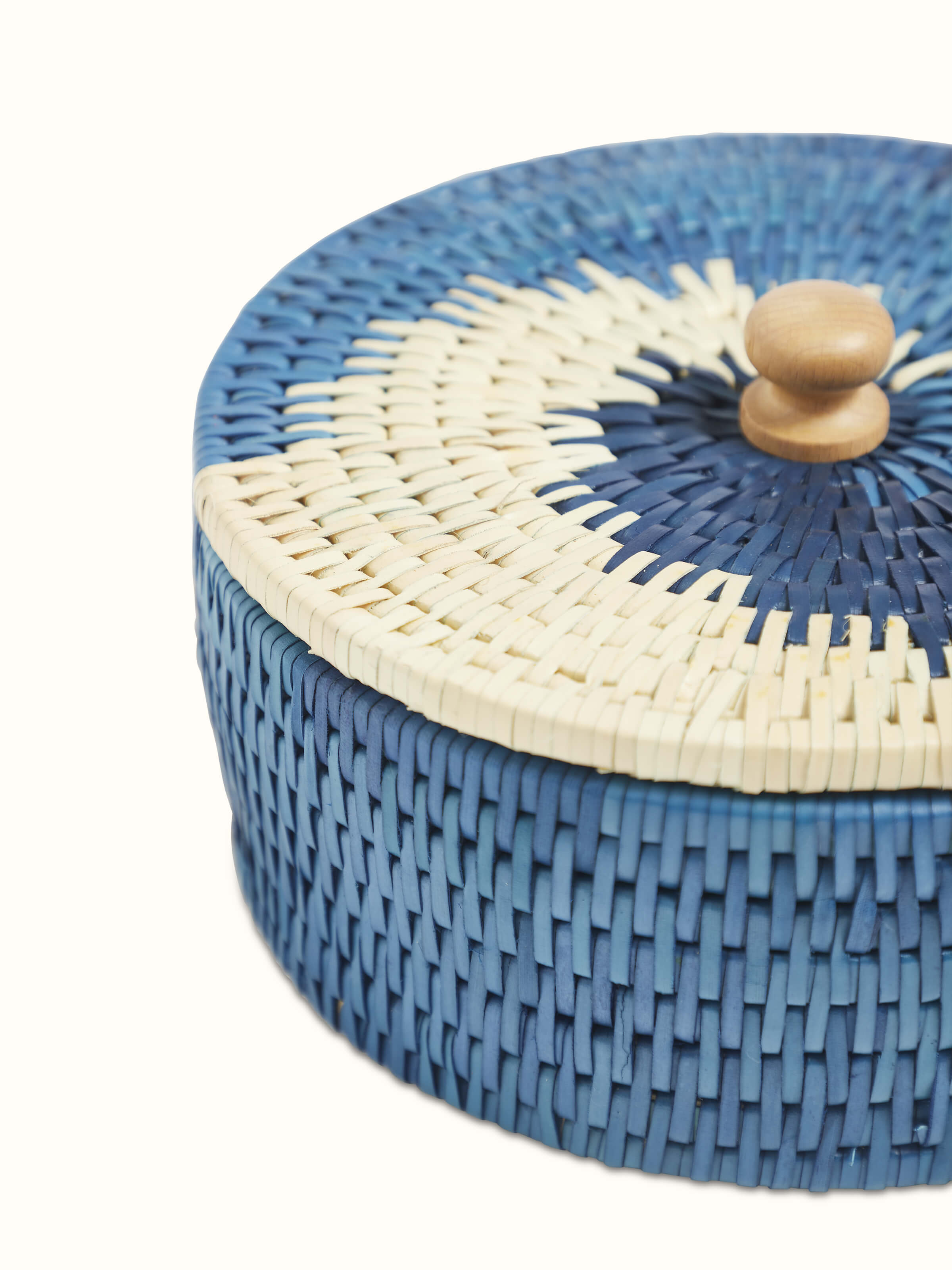 Detailed view of Palm leaf woven roti box highlighting its sturdy design and natural finish
