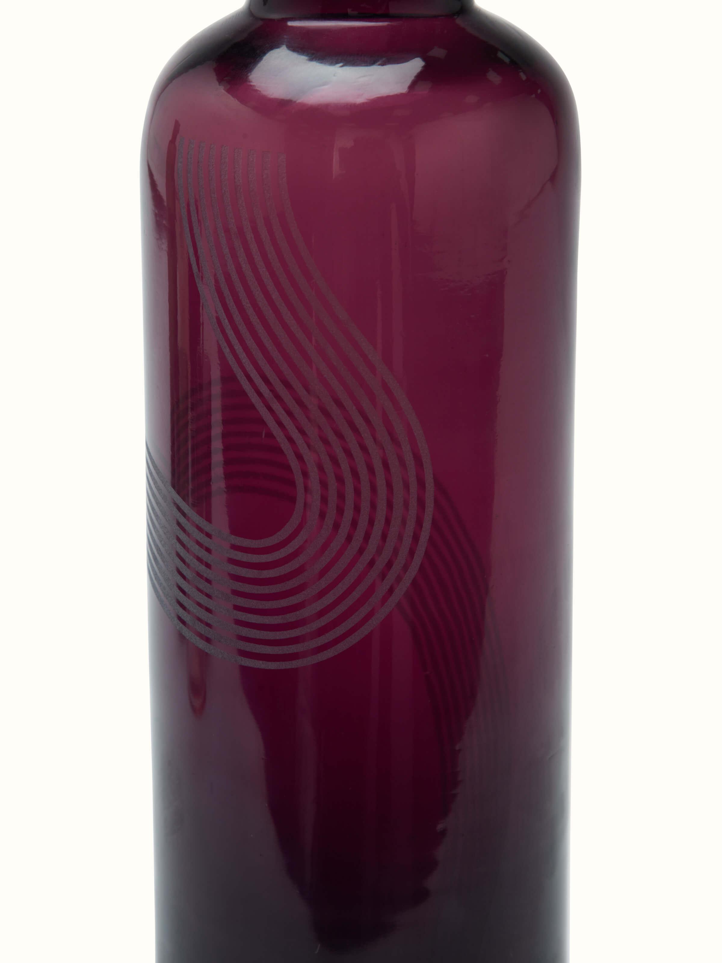 Detailed top view of Firozabadi glass carafe in purple emphasizing the quality of the glasswork