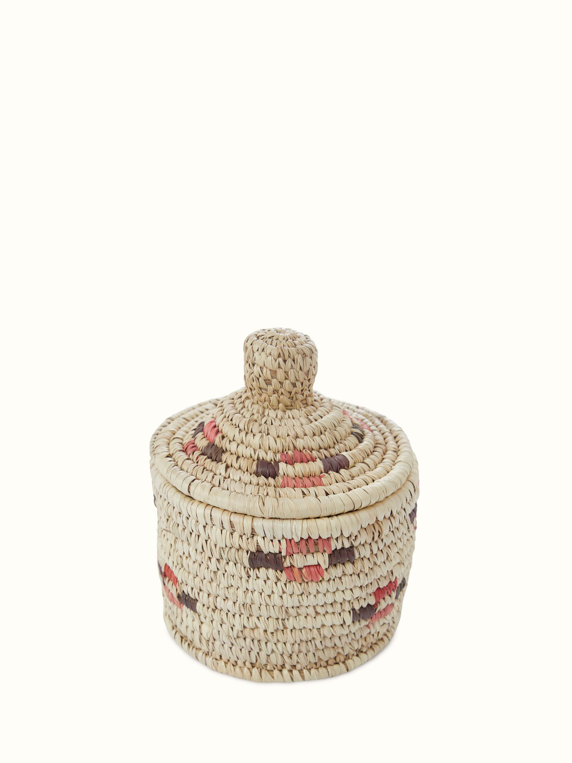 Front view of Kanshi Natural Fibre Coaster & Basket Set (2 pcs) featuring design and quality