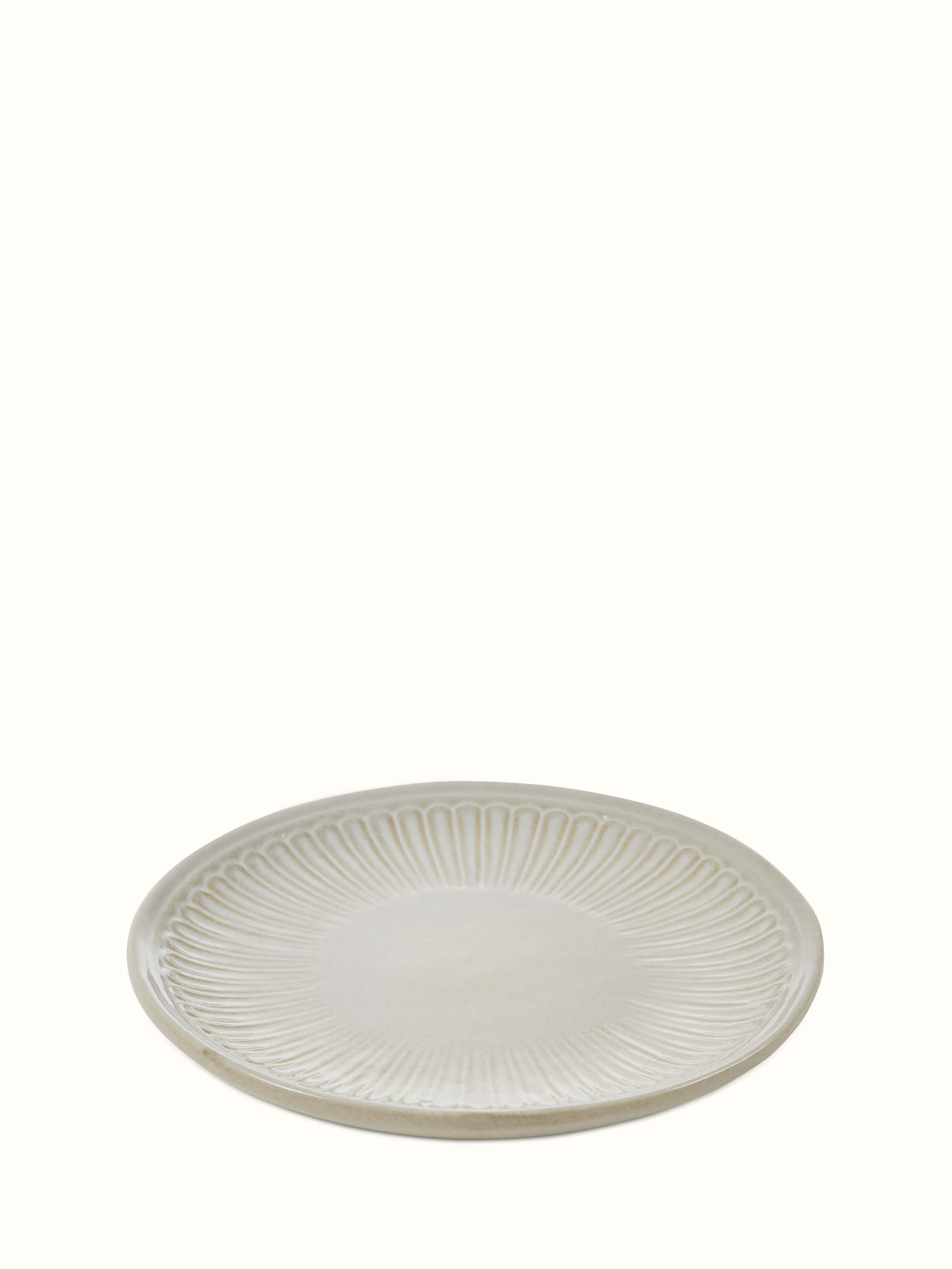 Detailed view of Studio pottery ceramic side plates (4 pcs) highlighting the fine craftsmanship and white finish