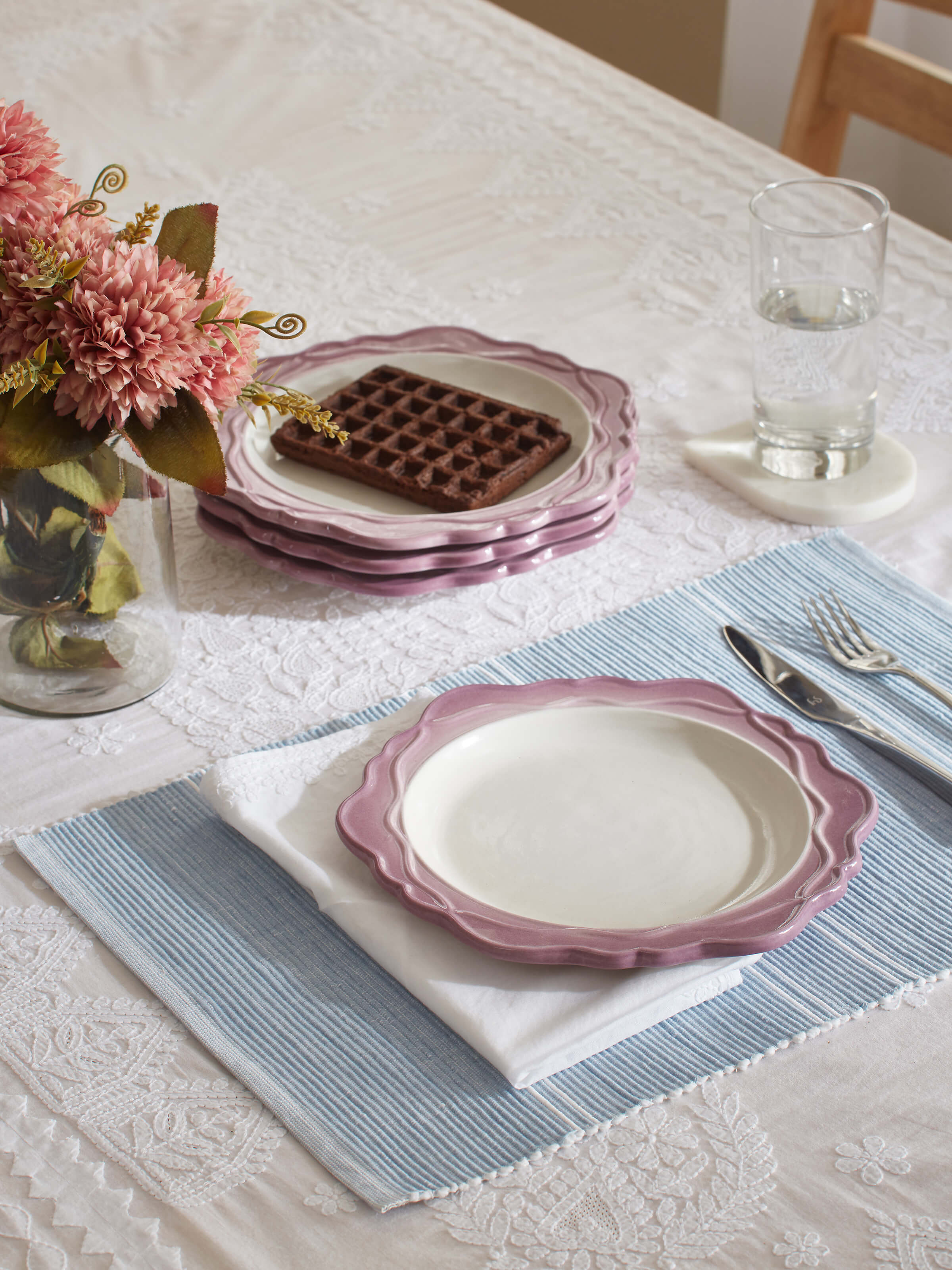 Side view of studio pottery ceramic side plates white & pink set (4 pcs)