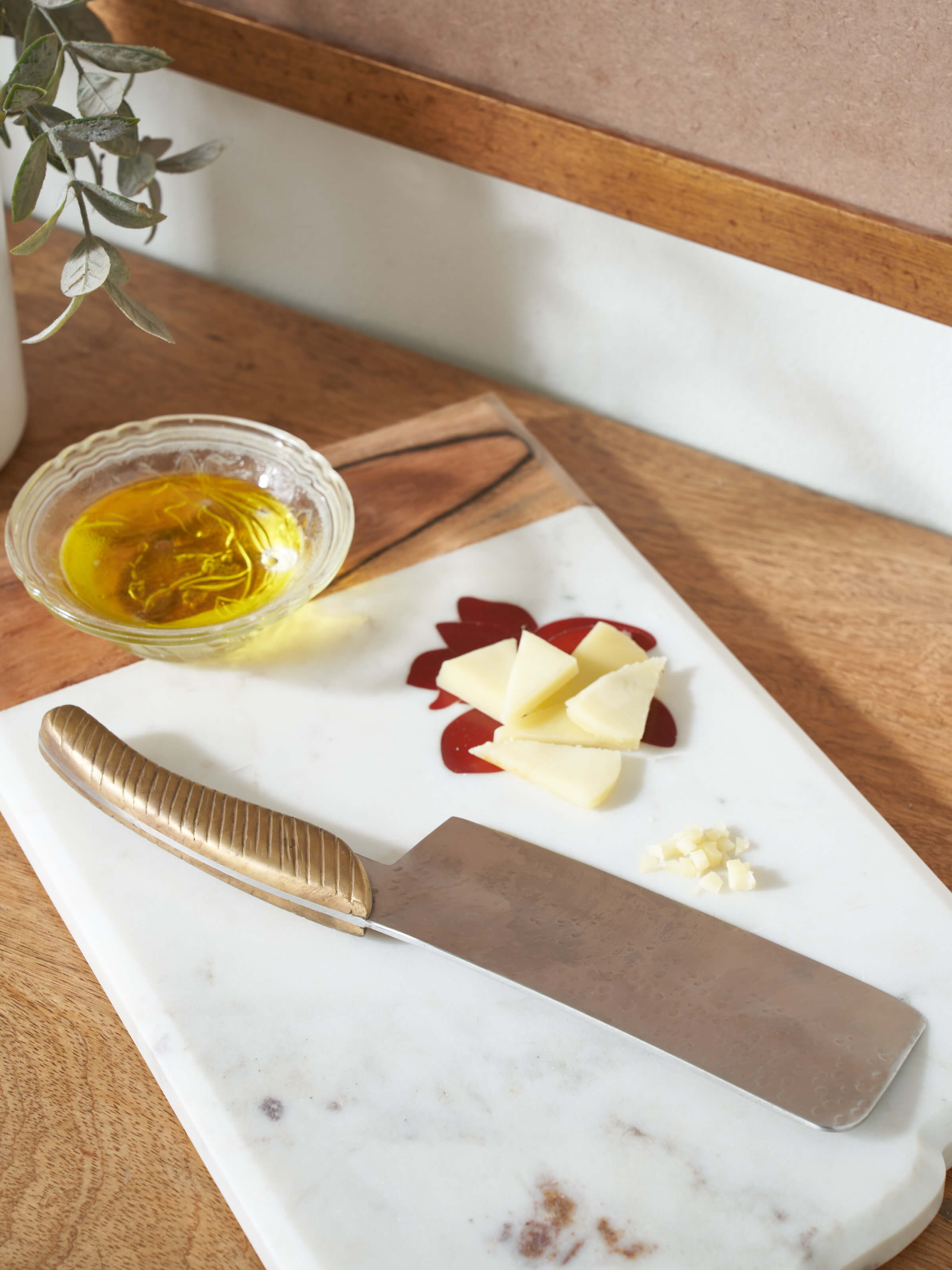 Side view of Reha Stainless Steel Cleaver Knife showcasing its sharp edge and build.