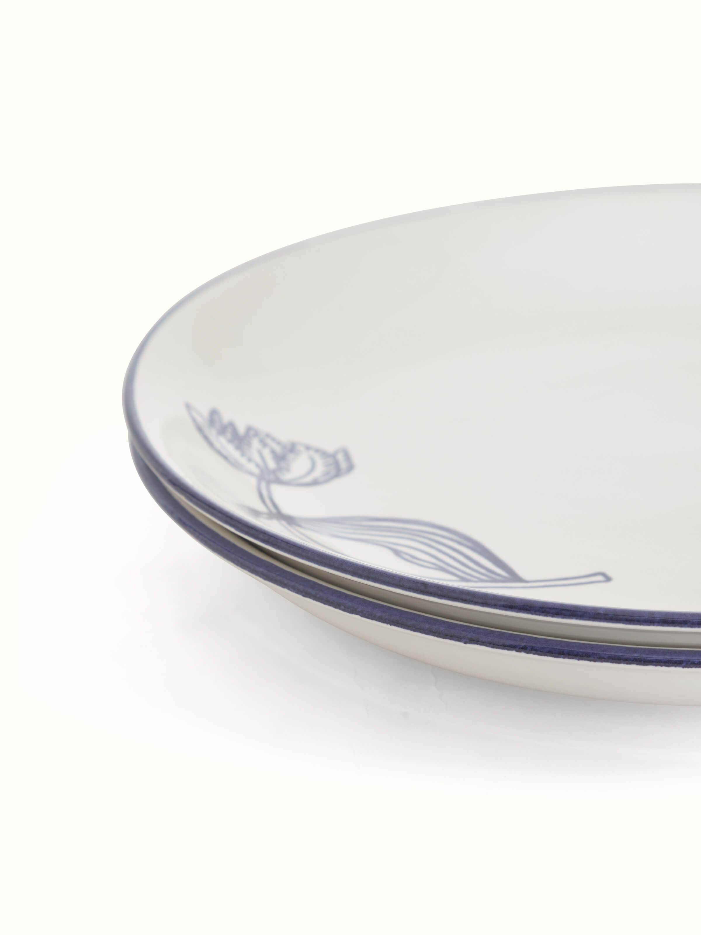 Side view of Khurja Pottery Ceramic Serving Platters displaying elegant craftsmanship