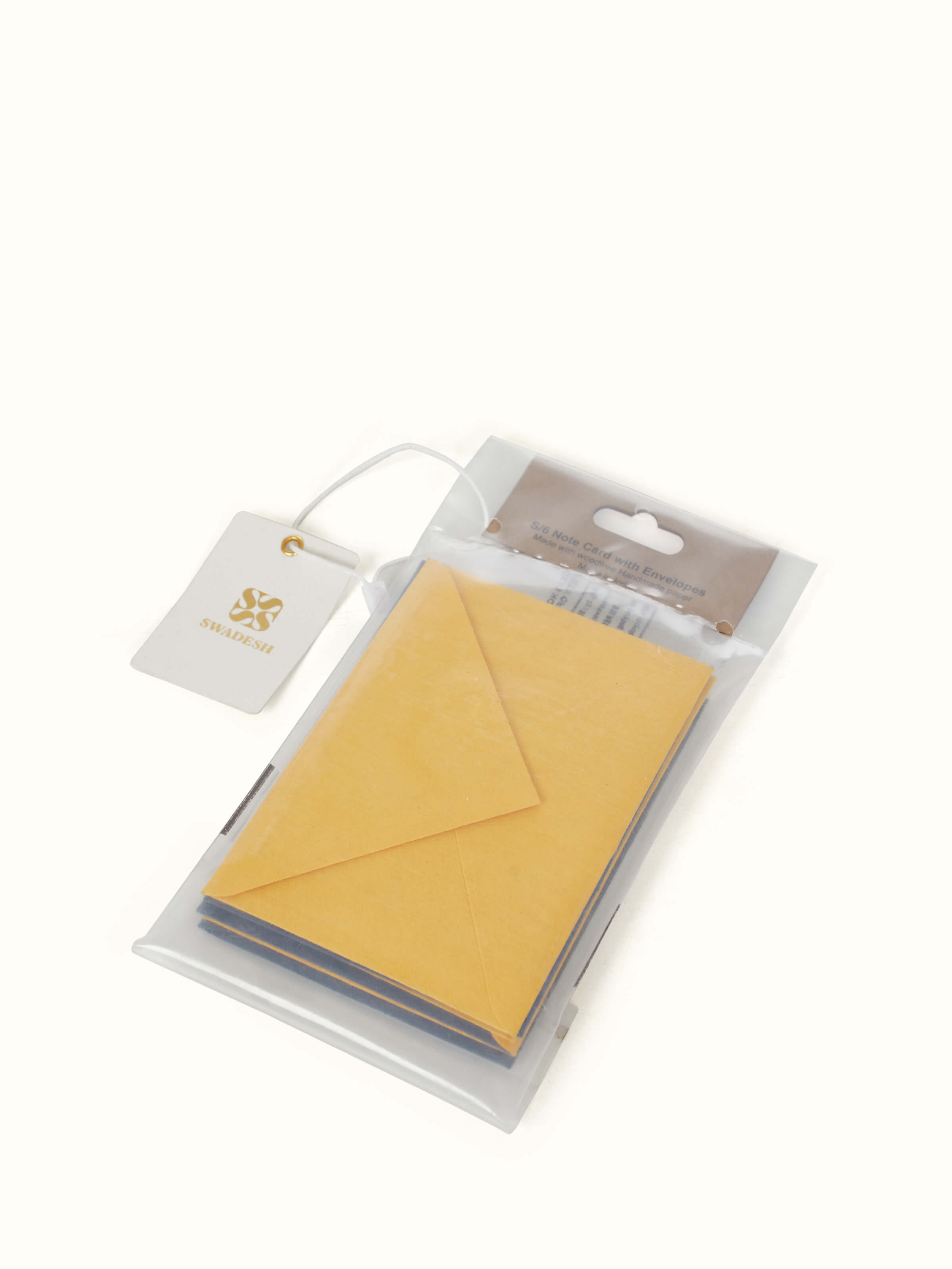 Detailed view of handmade paper note cards with envelopes blue (6 pcs)