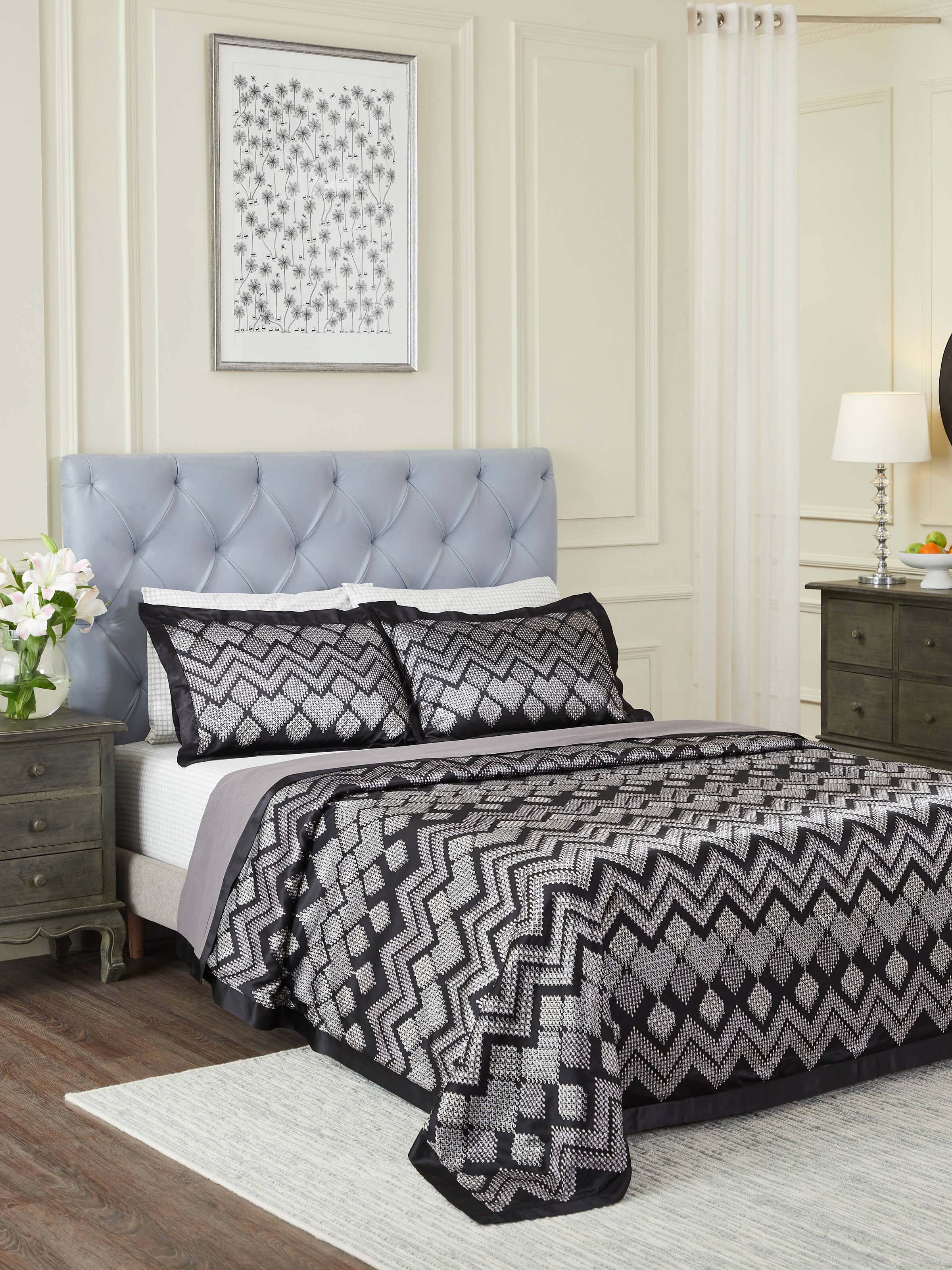 Close-up of Rambagh geometric viscose cotton blend Sanganeri block printed double bedspread set, highlighting the detailed design.