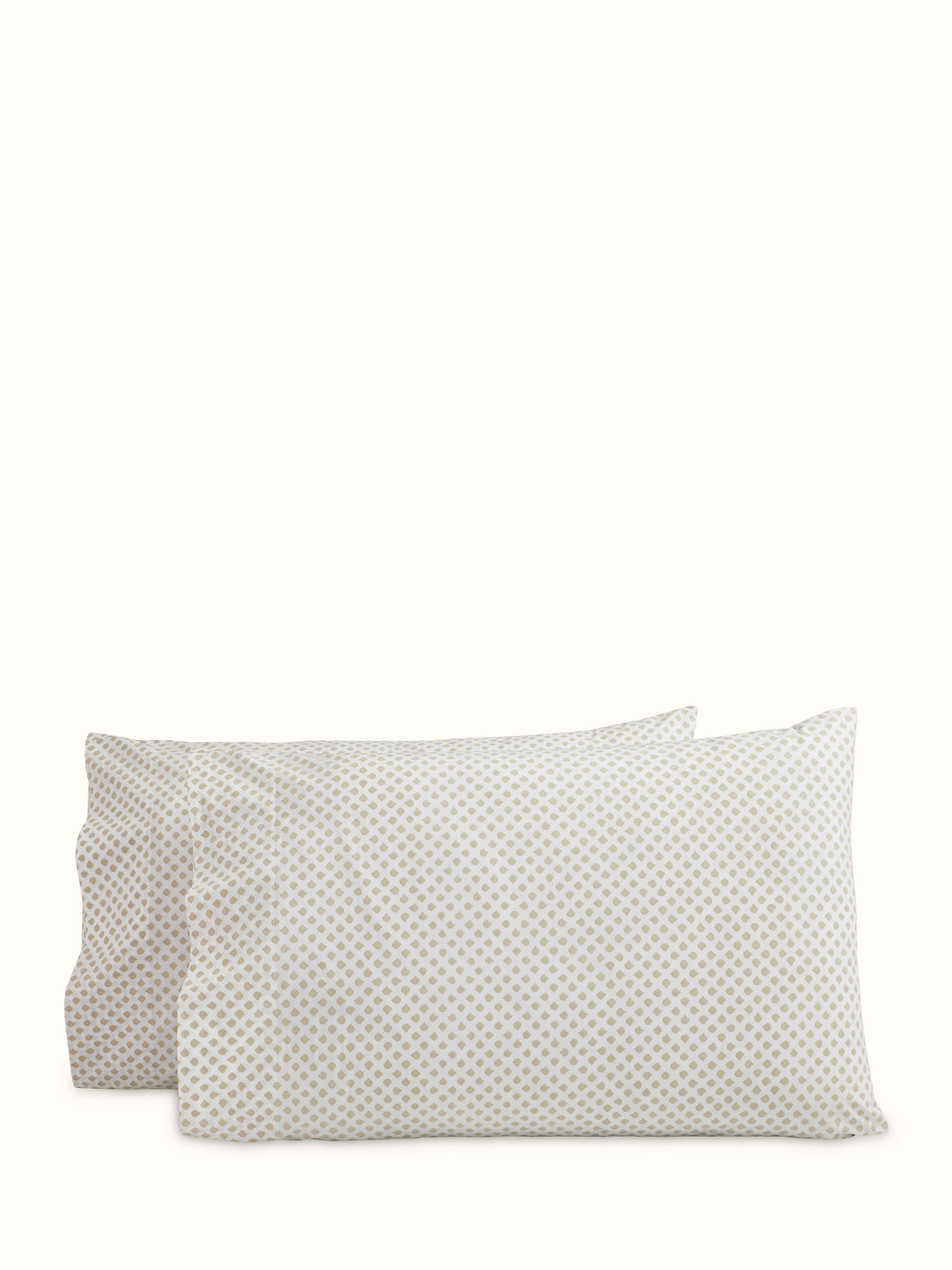 Close-up view of Pratidin beige scallop cotton Sanganeri block printed queen fitted bedsheet set showcasing intricate scallop pattern.