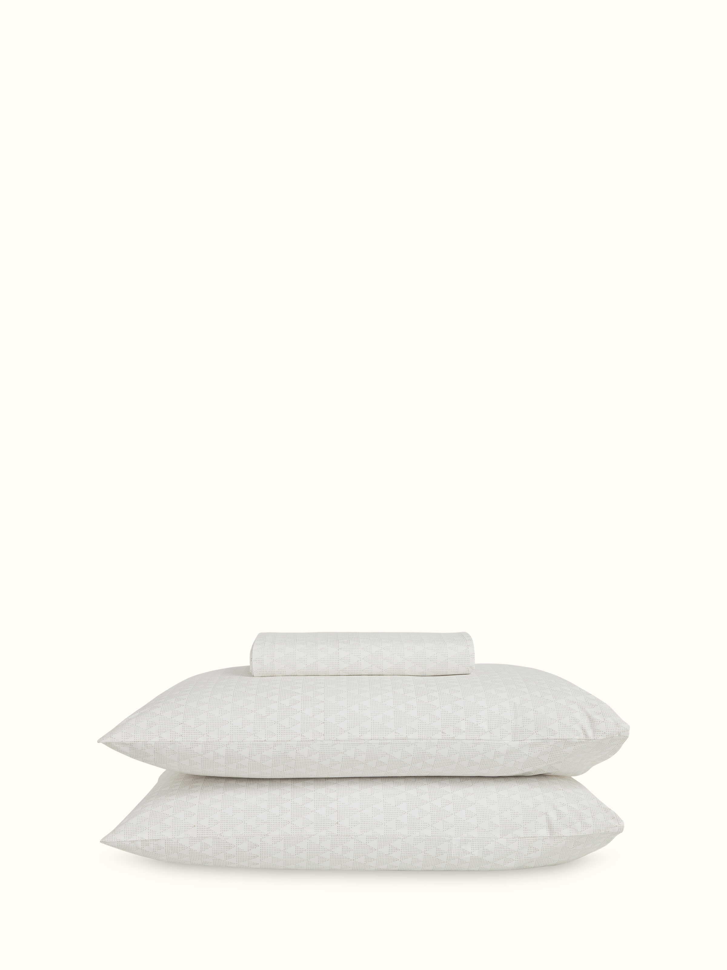 Full view of Pratidin beige geometric cotton Sanganeri block printed king bedsheet set (3 pcs) highlighting the beige geometric pattern.