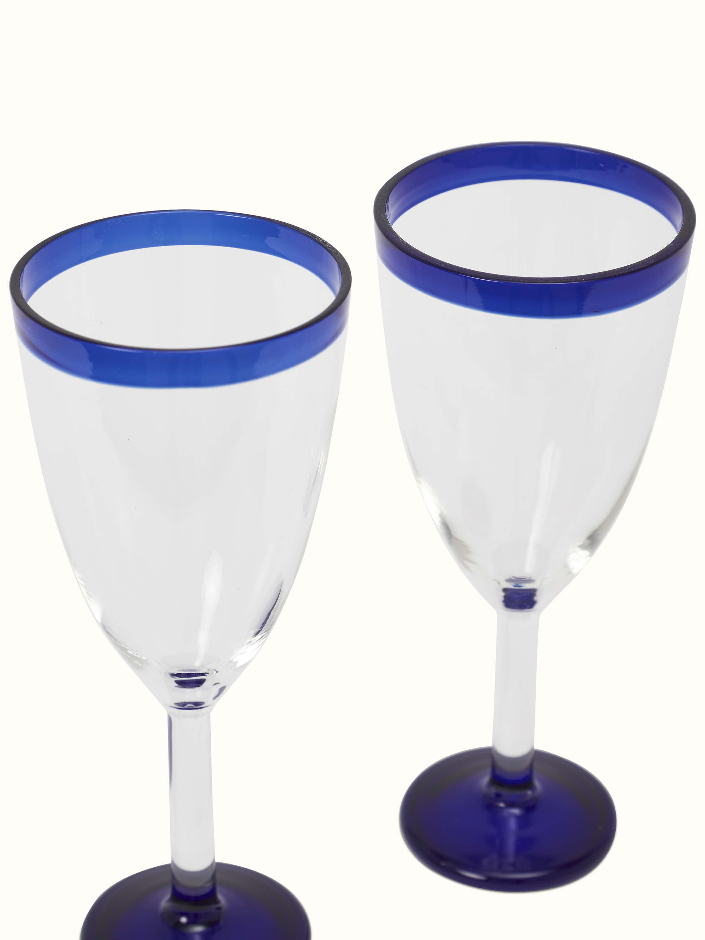 Alternate view of Glass-Worked Bordeaux Wine Glass Set (2 pcs) displaying the full set and design elements.