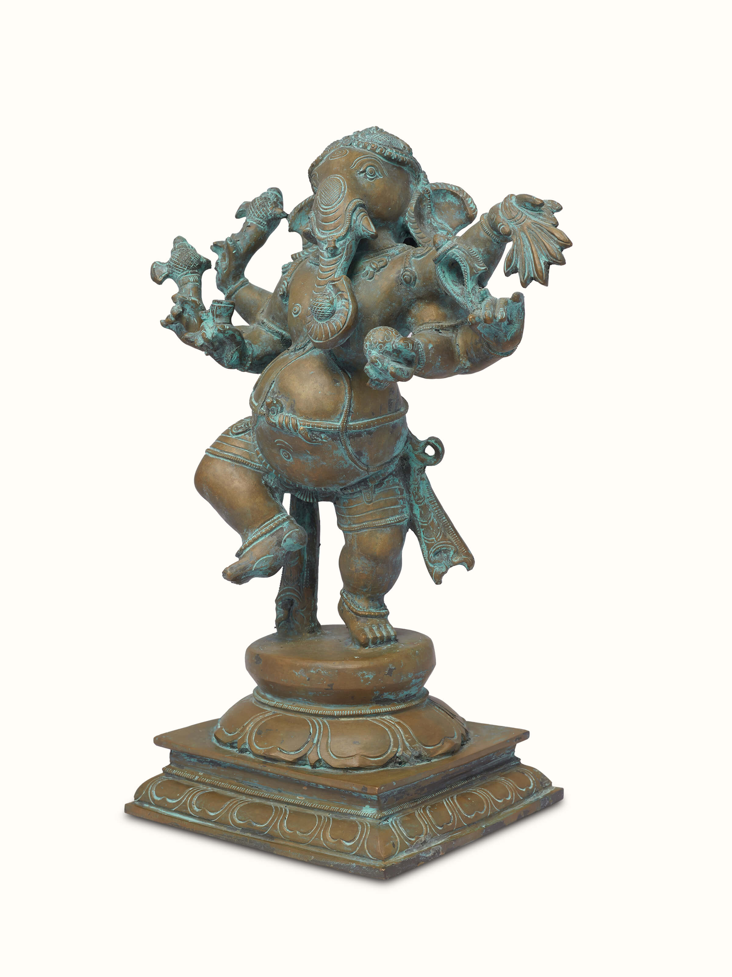 Side view of Dancing Vinayagar bronze casting idol highlighting fine craftsmanship