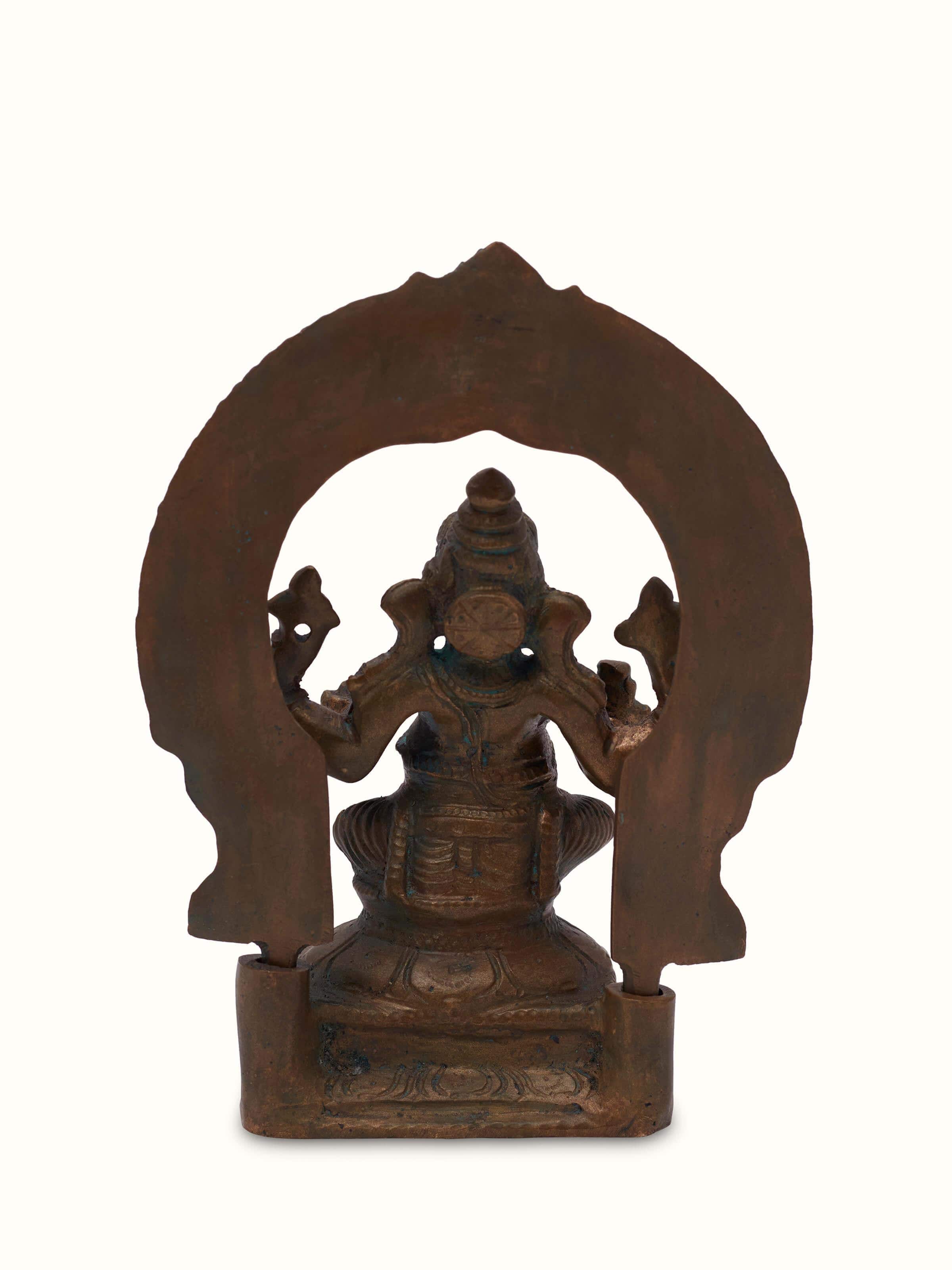 Angle view of Supreme bronze casting Ganesha with prabai idol