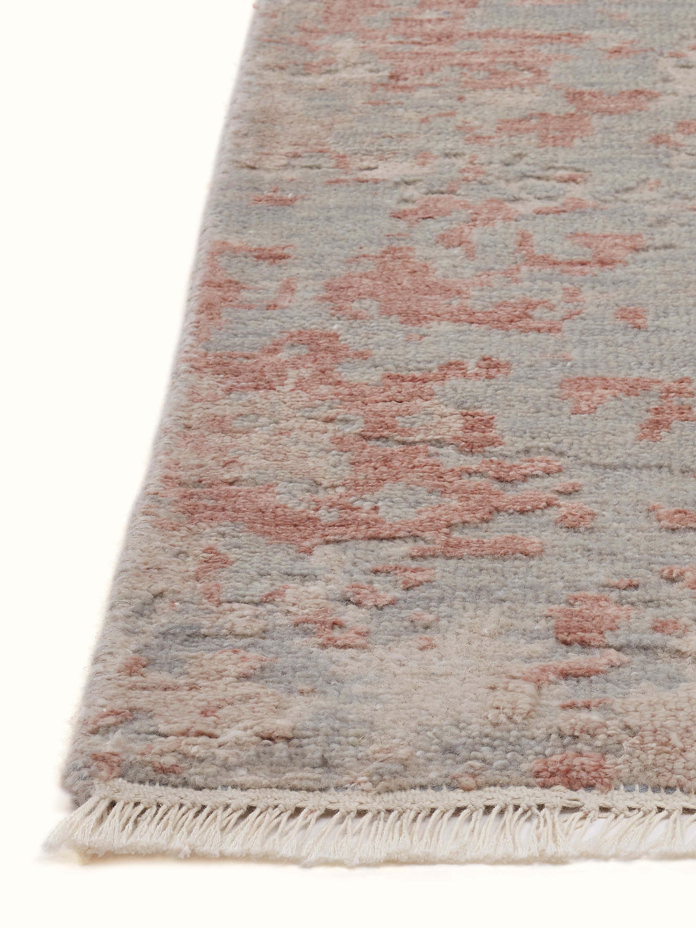 Modern Abstract Grey Blush Agra Wool & Viscose Hand-knotted Carpet