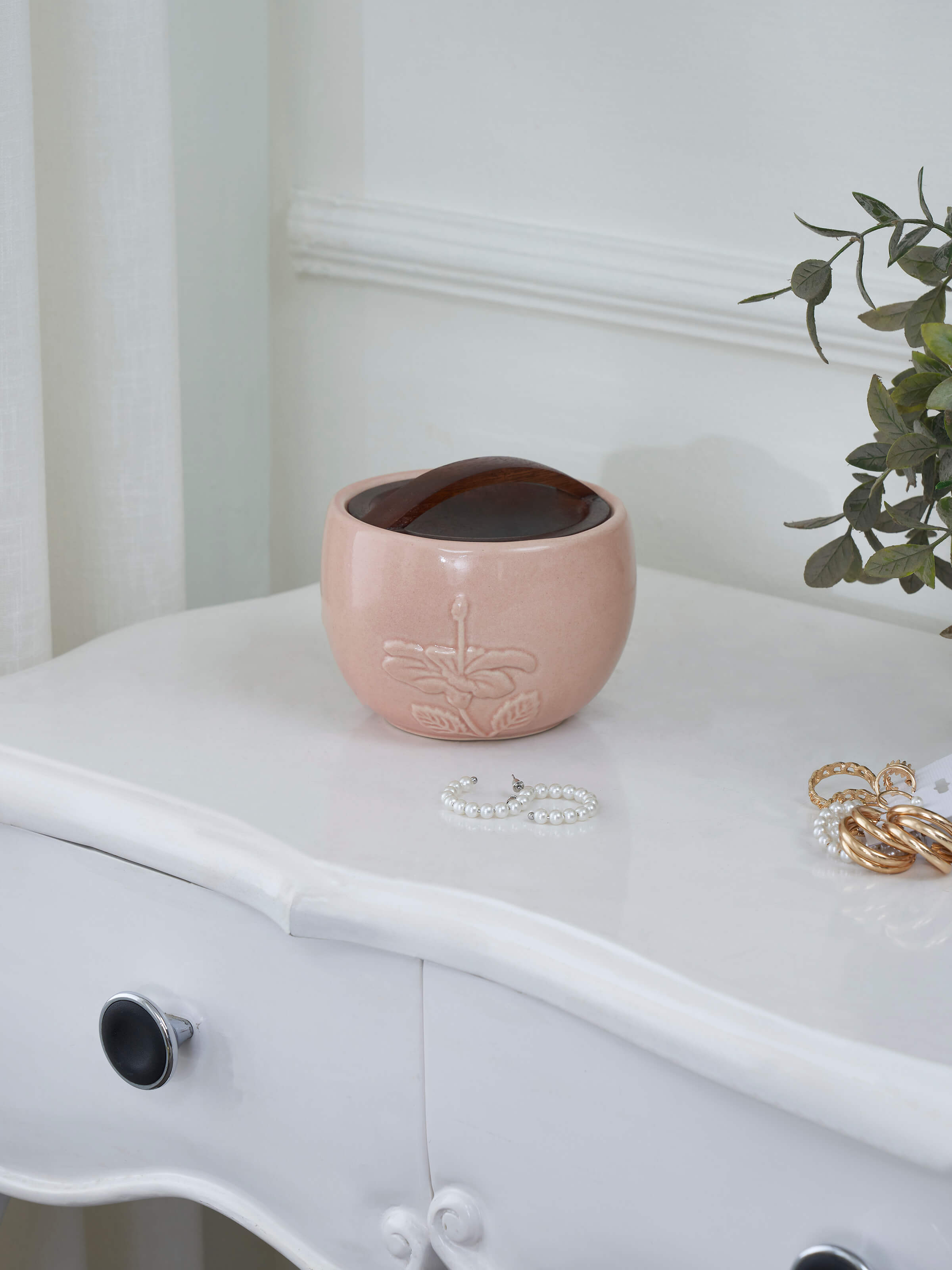 Side view of Studio Pottery Mango Wood & Stone Trinket Box highlighting the box's profile and design.