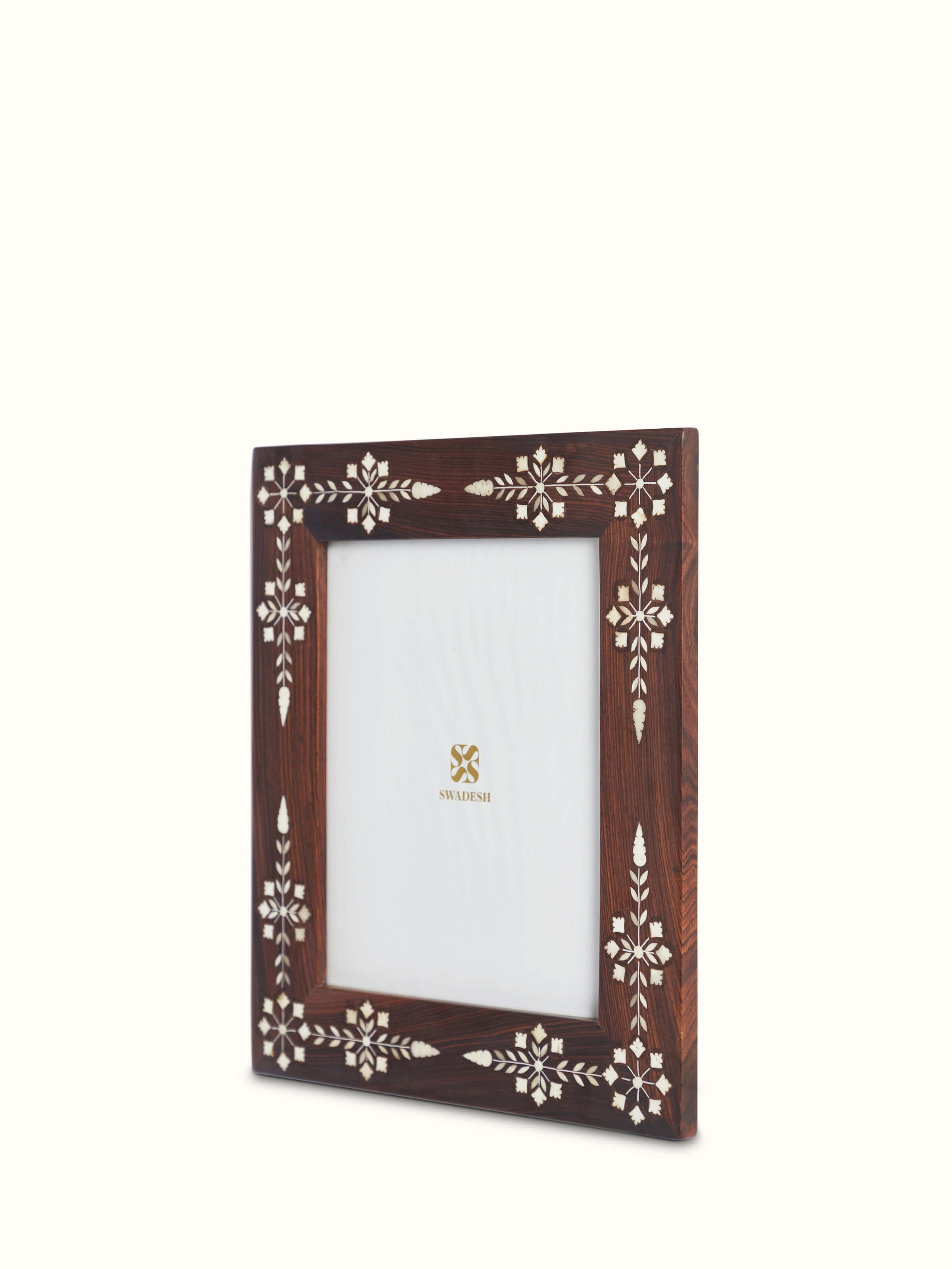Side angle of the sheesham wood and bone inlaid photo frame, showcasing the elegant design and inlay details.