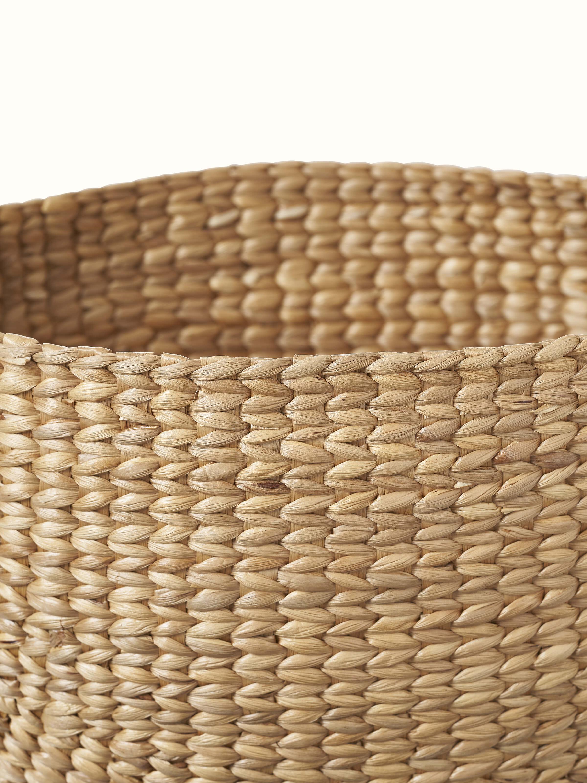 Detailed view of Matte natural water hyacinth fibre storage organiser emphasizing the weave and matte finish.