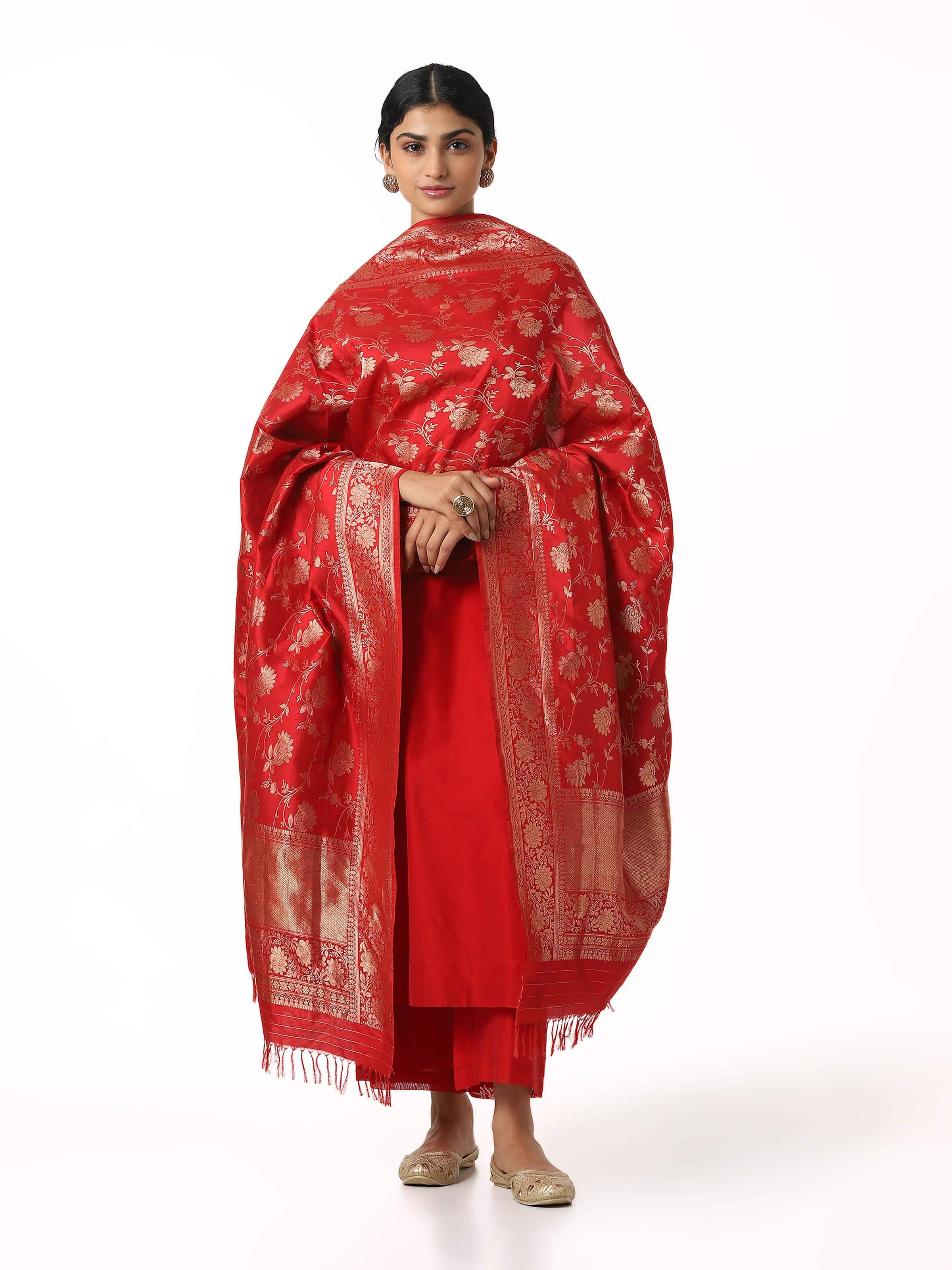 Red Banarasi Silk Kadwa Handwoven Dupatta