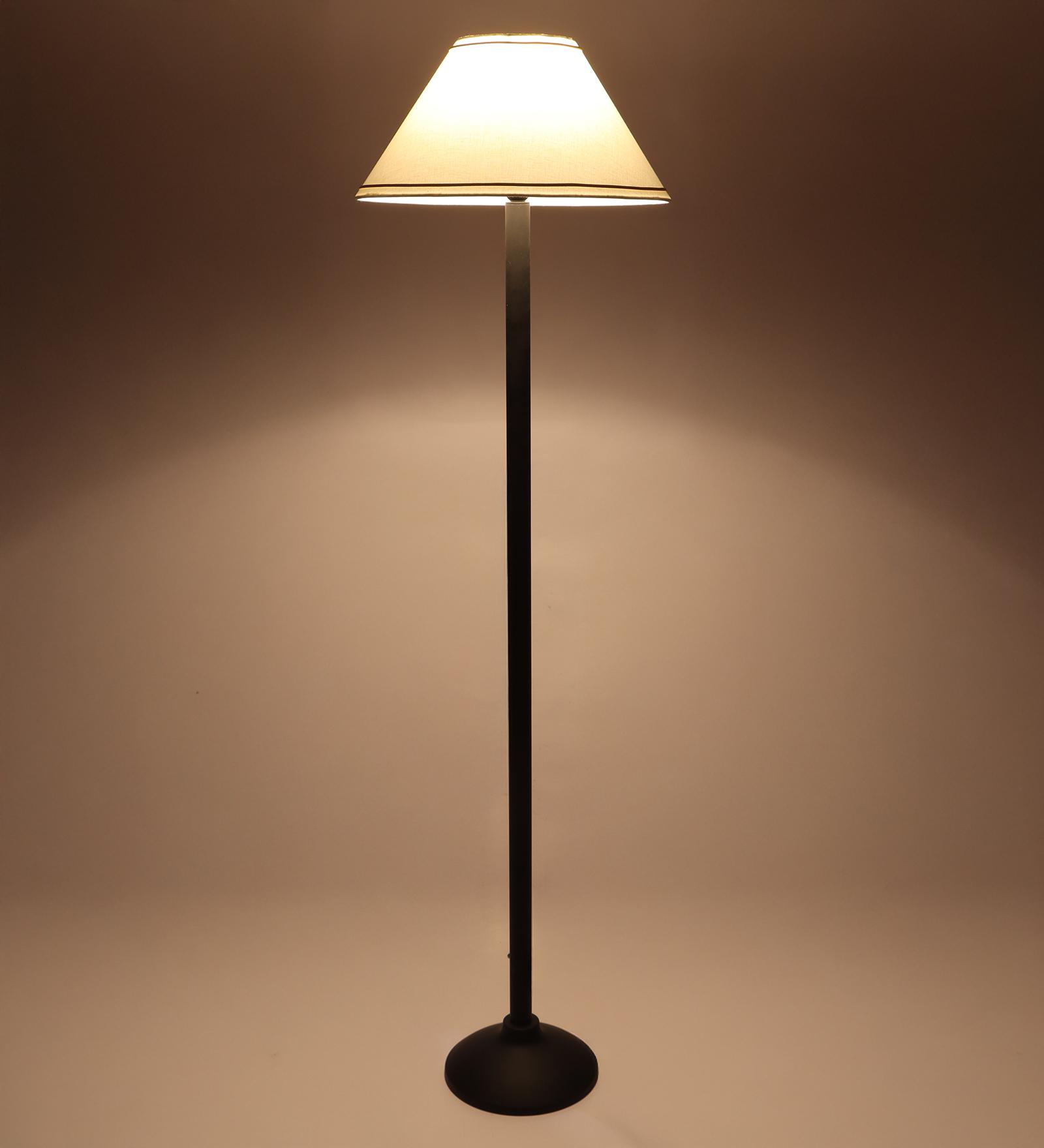 FZ CN Shade Floor Lamp in White Shade