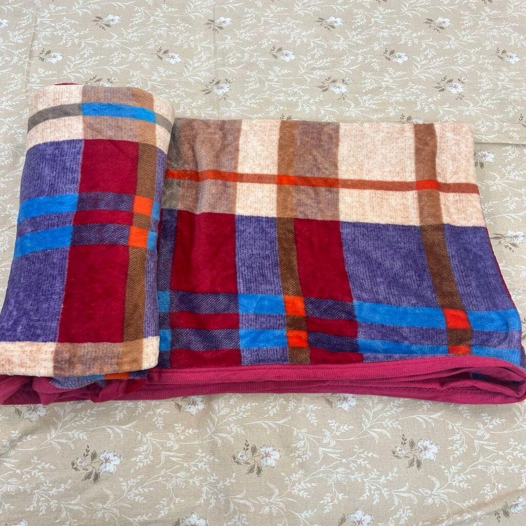 Silky Touch Premium Super Soft Cozy Doube Bed Blanket 240 X 220 Cms  210 Cms