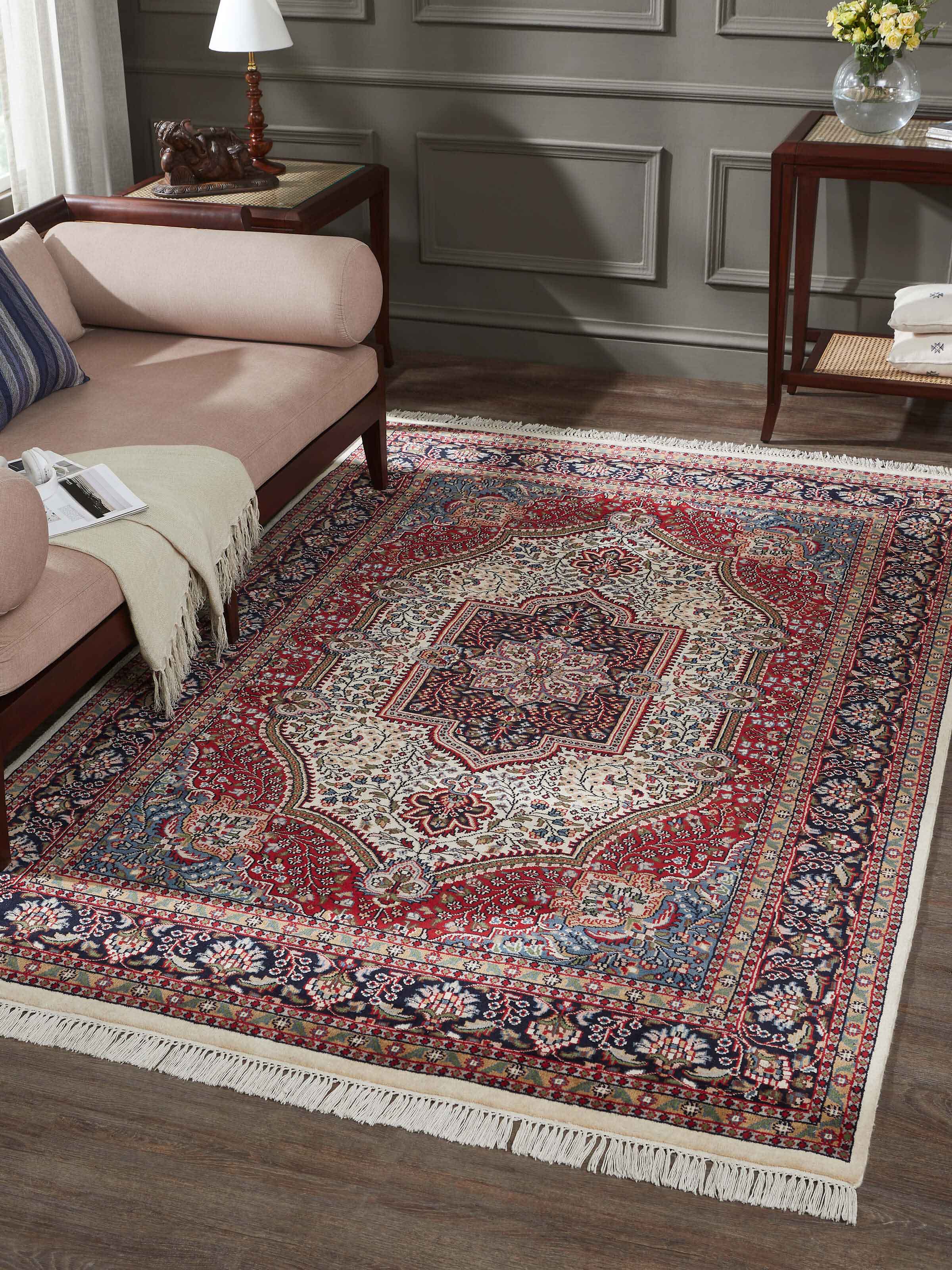 Traditional Persian Gwalior Wool Hand-Knotted Carpet
