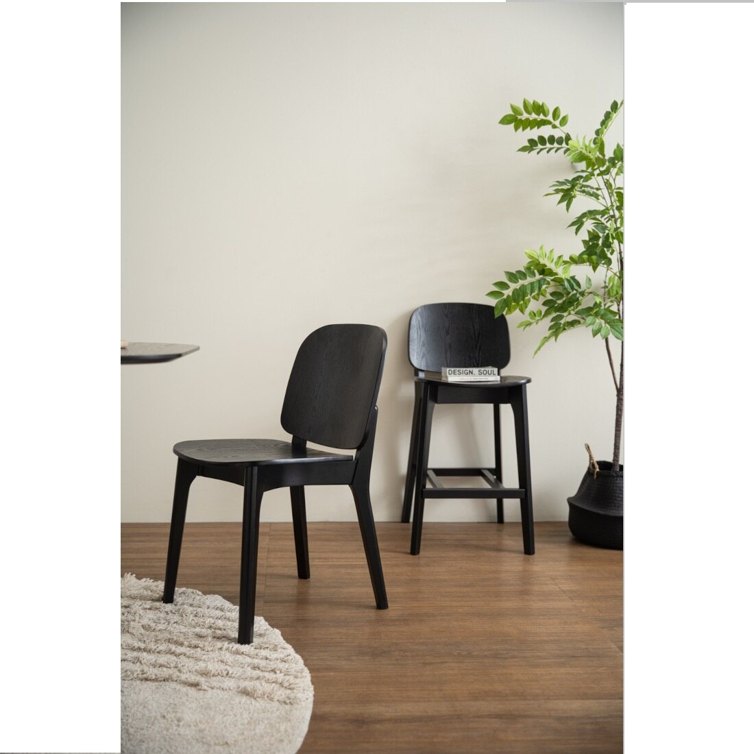 Scandinavian Cora Counter Chair Black Matte Finish