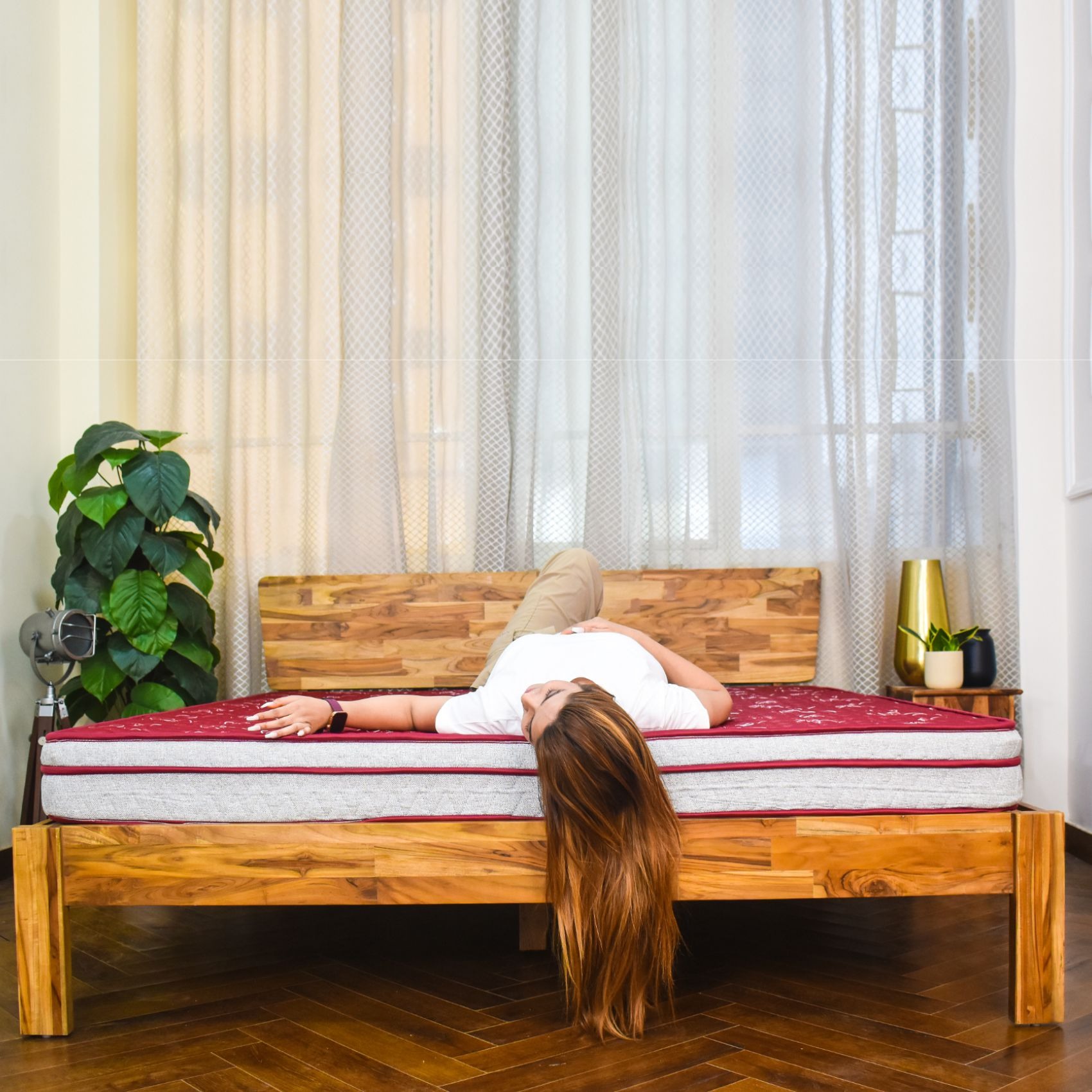 Coirfit Luxurino Pillow Top Mattress (72 x 66 in, 10 Inches)