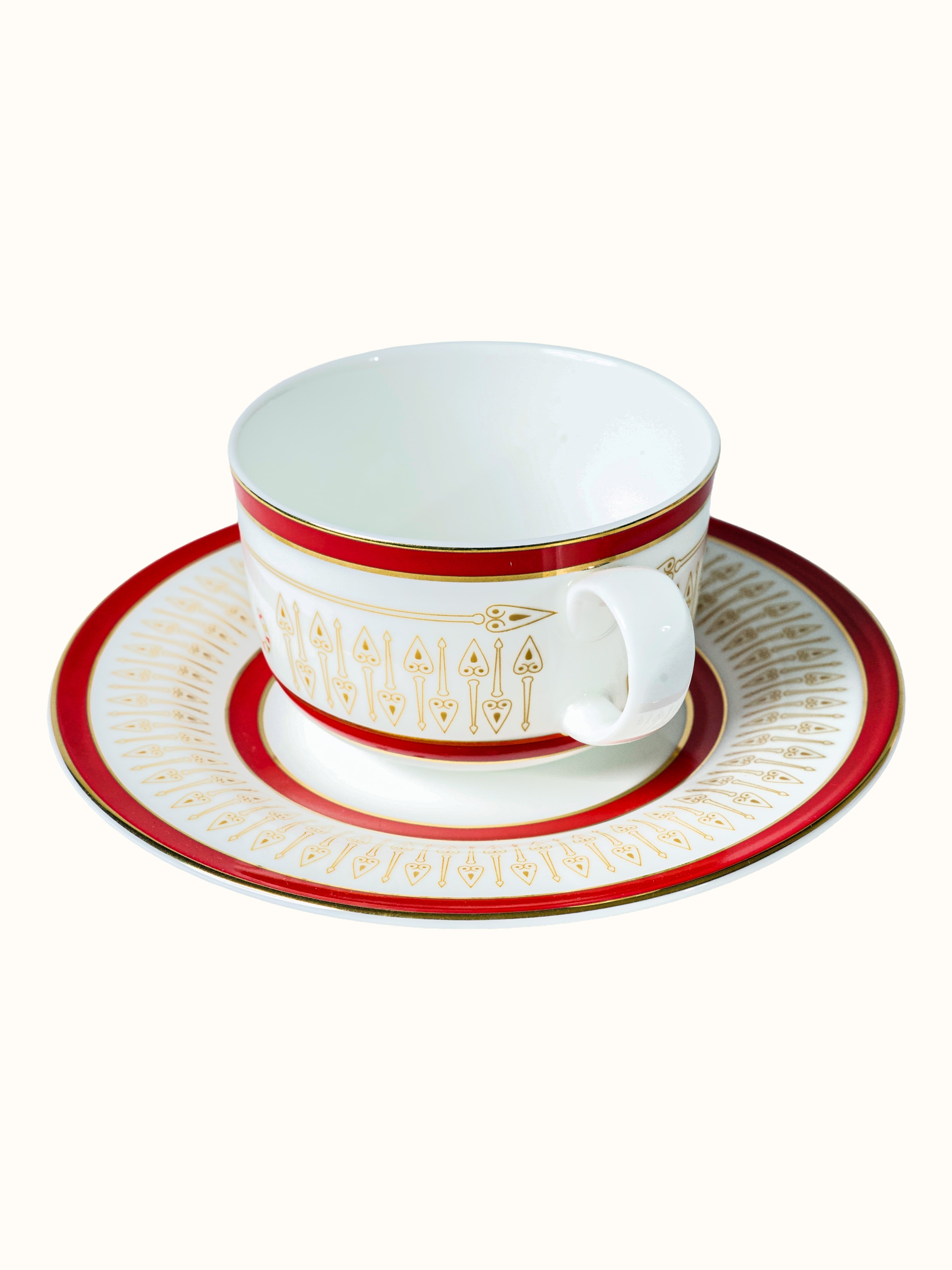 Piece Ceramic Tea Set With Hand-Applied Gold-Accents (7 Pcs)