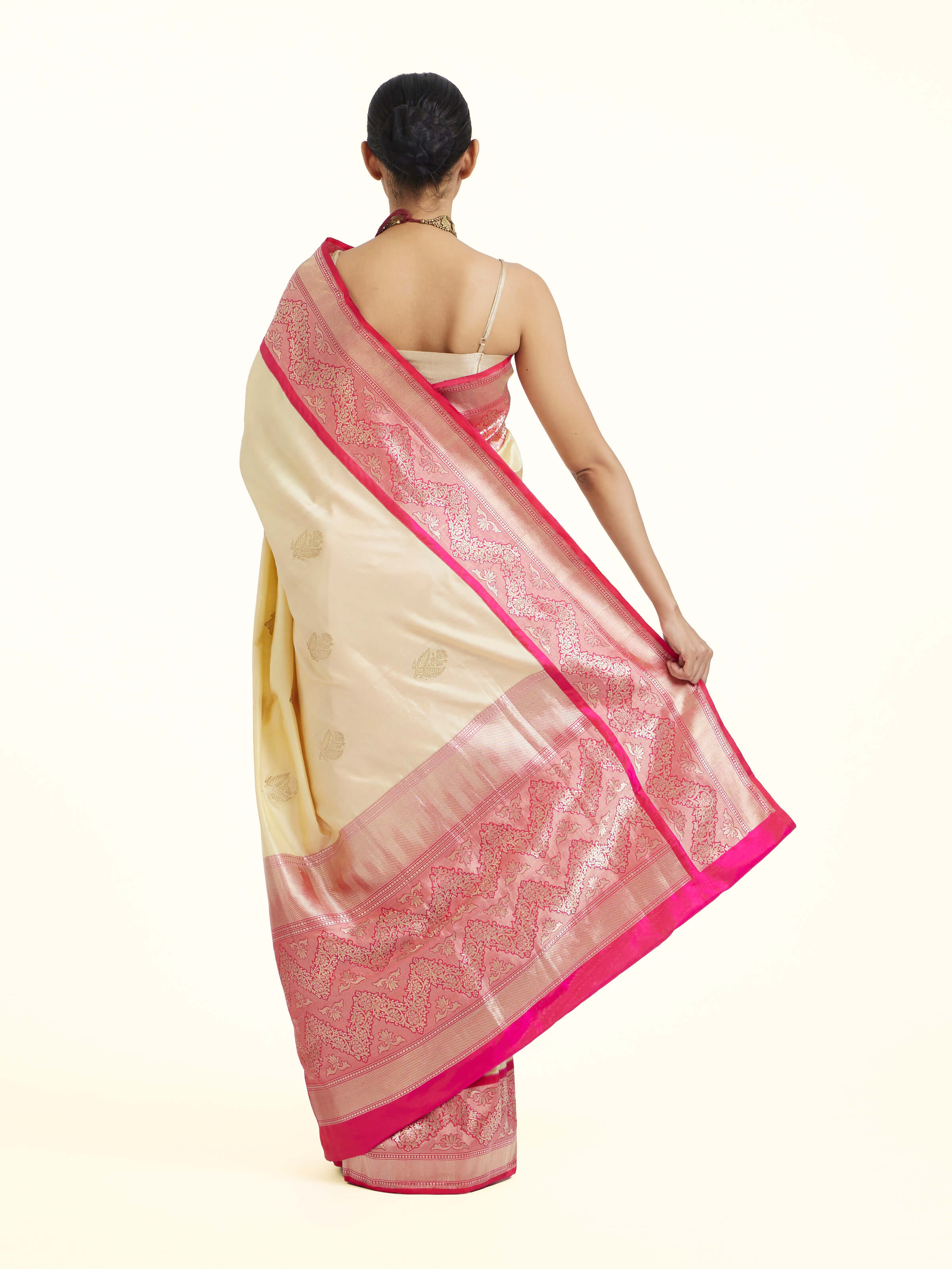White Banarasi Kadhwa Silk Saree