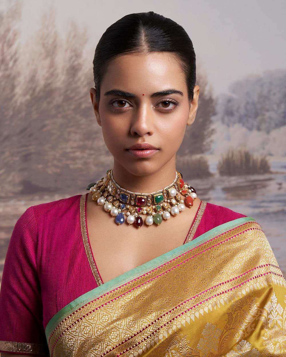 Jadau 18 Karat Gold Navaratna Choker