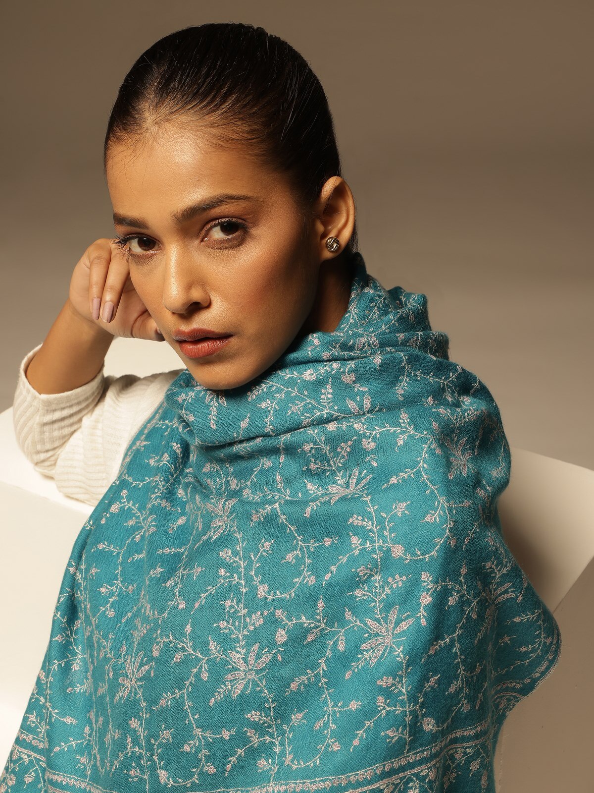 Falak Pashmina Sozni Embroidered Stole