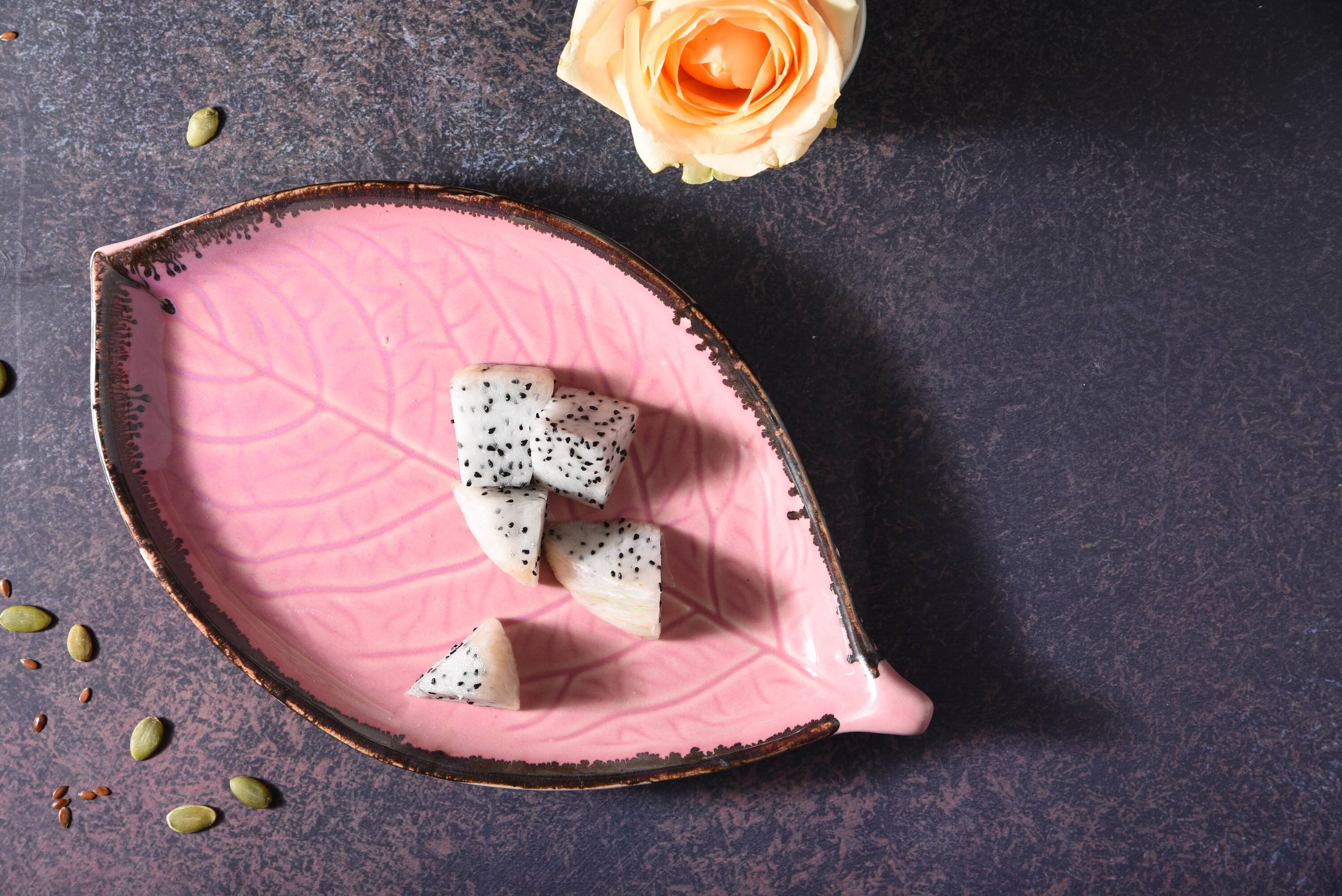 Meadow Leaf Artistic Serving Platter - Simply Soho