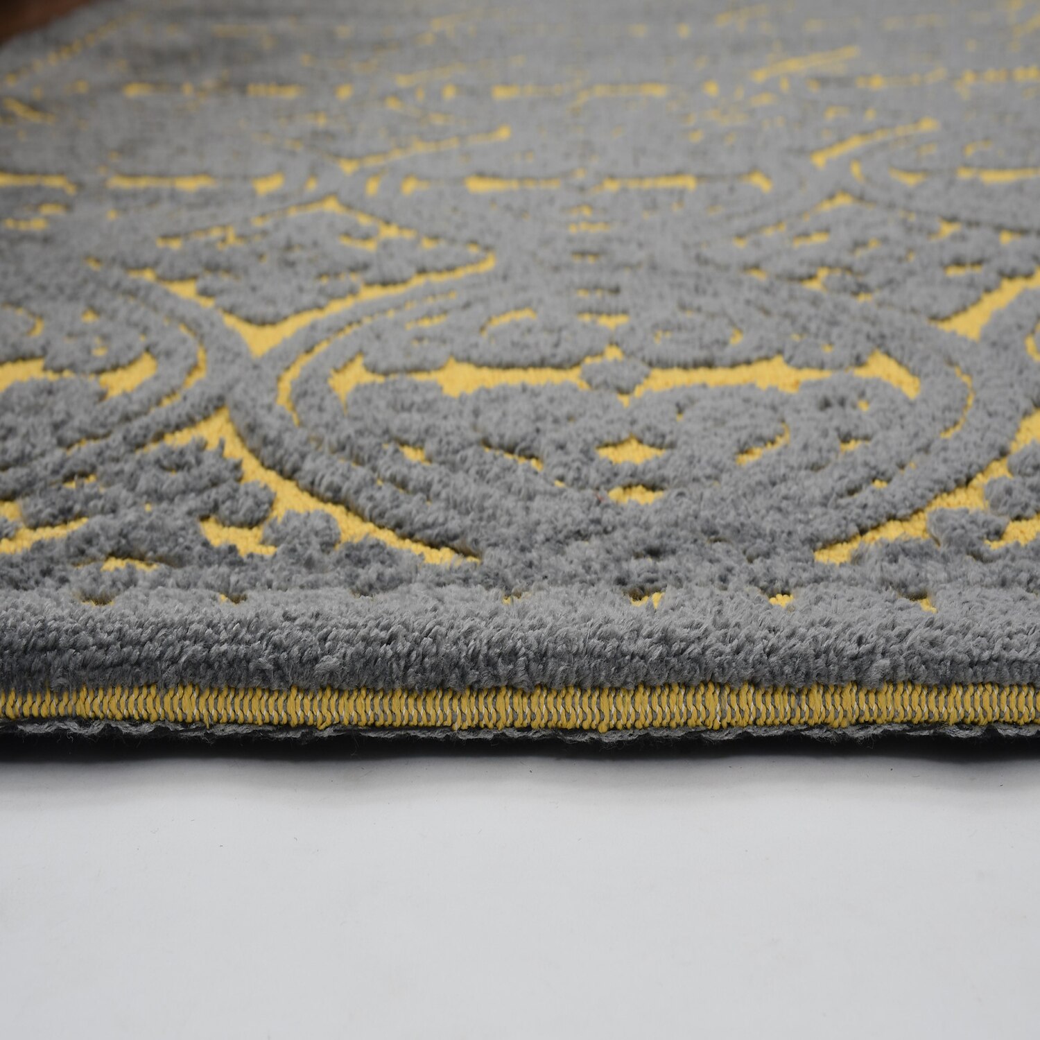 Multicolor Geometric Machine Made Polyester 2 X 5 Feet Carpet