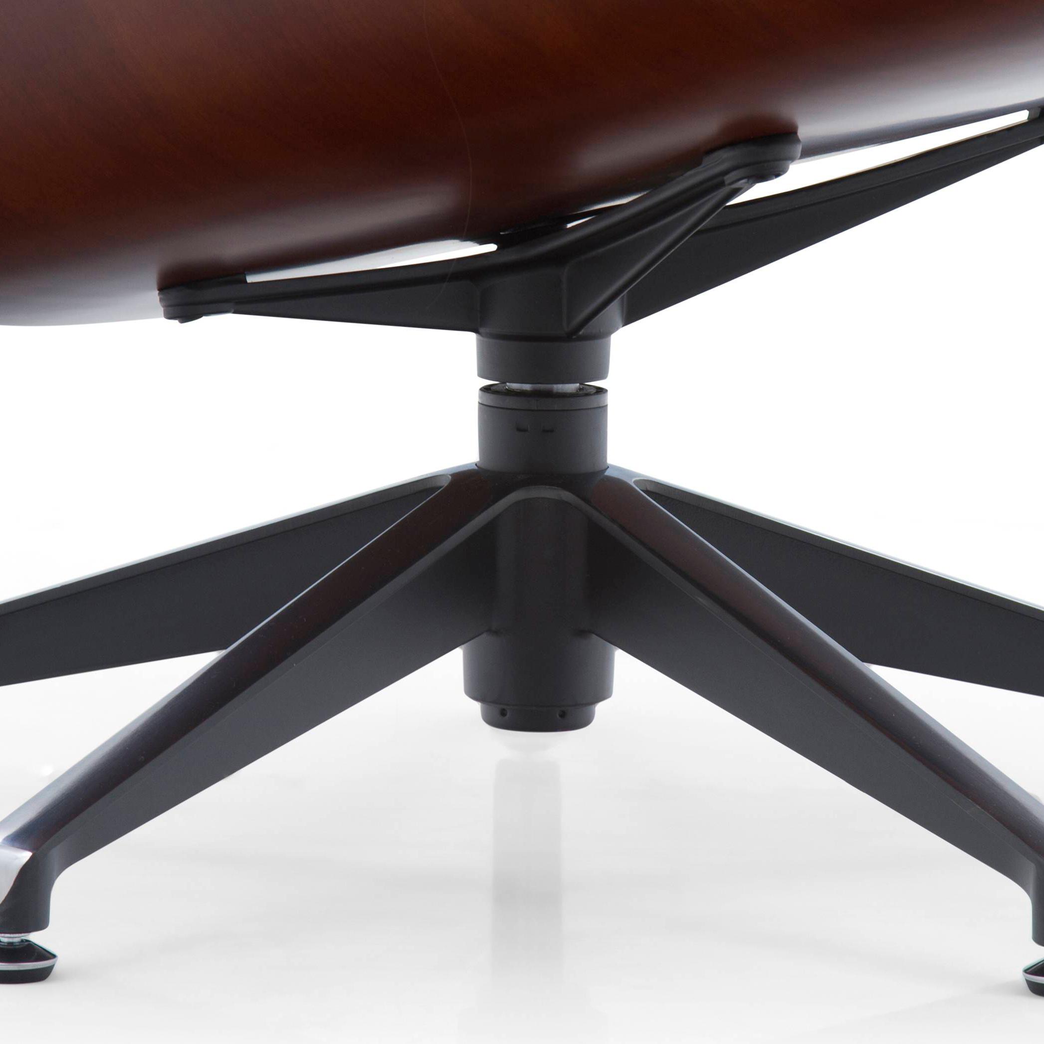 1956 Lounge Chair in Leatherette Black Colour