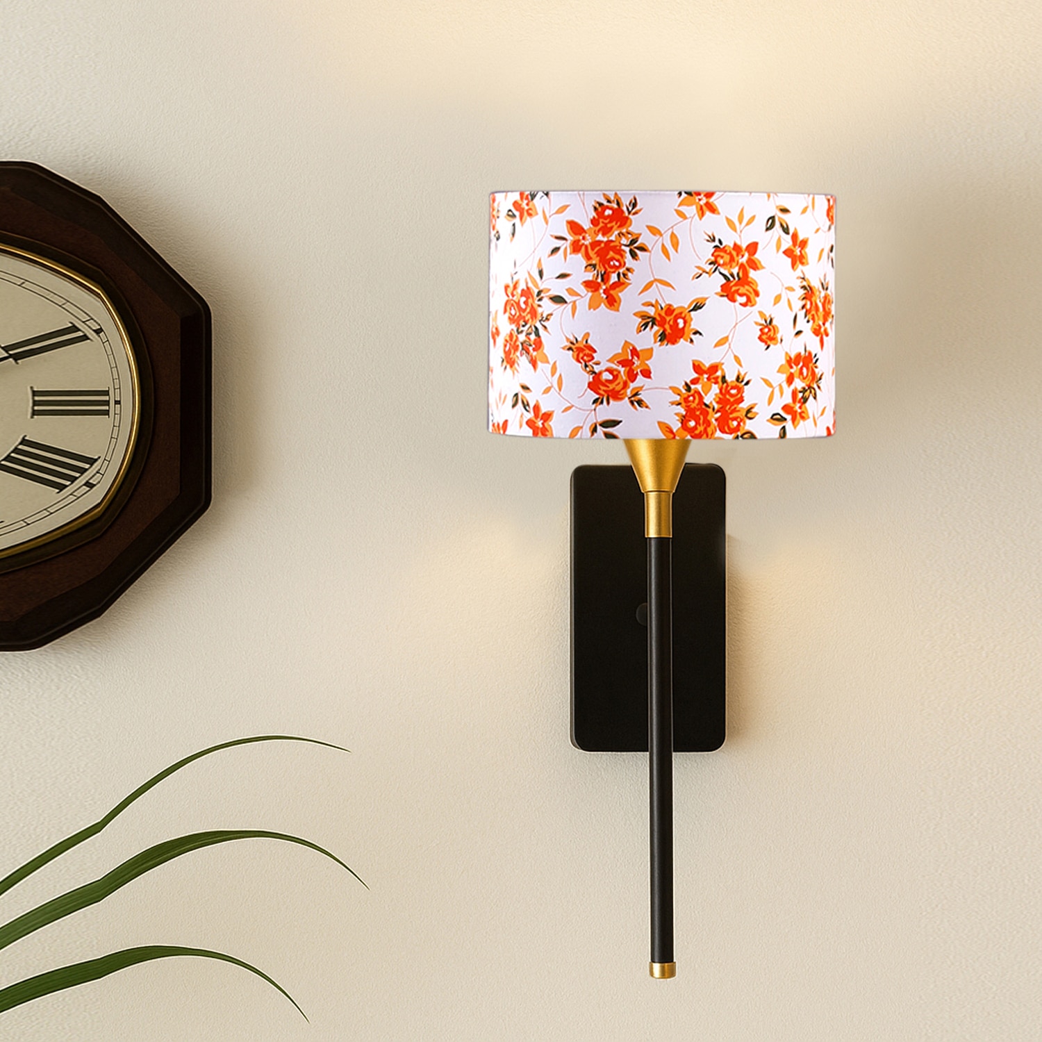 Devansh Metal Electric Wall Light in Black Colour with Multi Shade Count of 1 Light - Devansh