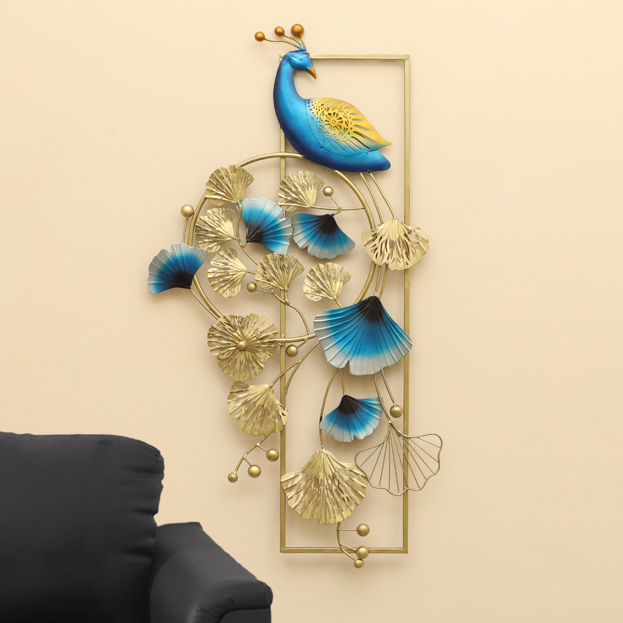 W-Feathered Abstract Metal Wall Decor in Multicolor Set of 1 - Vedas Exports