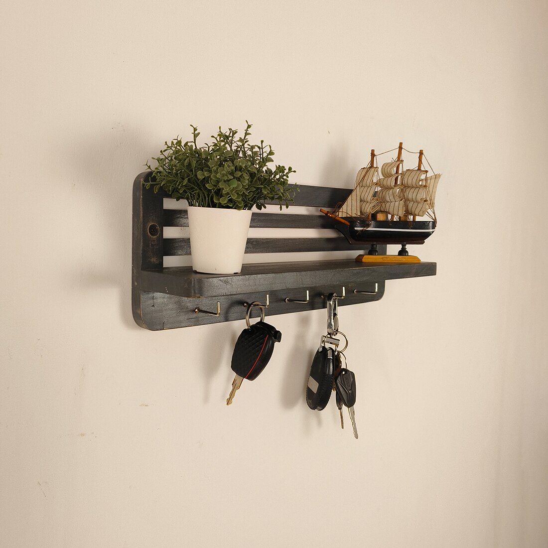 Regus Wooden Wall Shelf Organiser With Key Holders