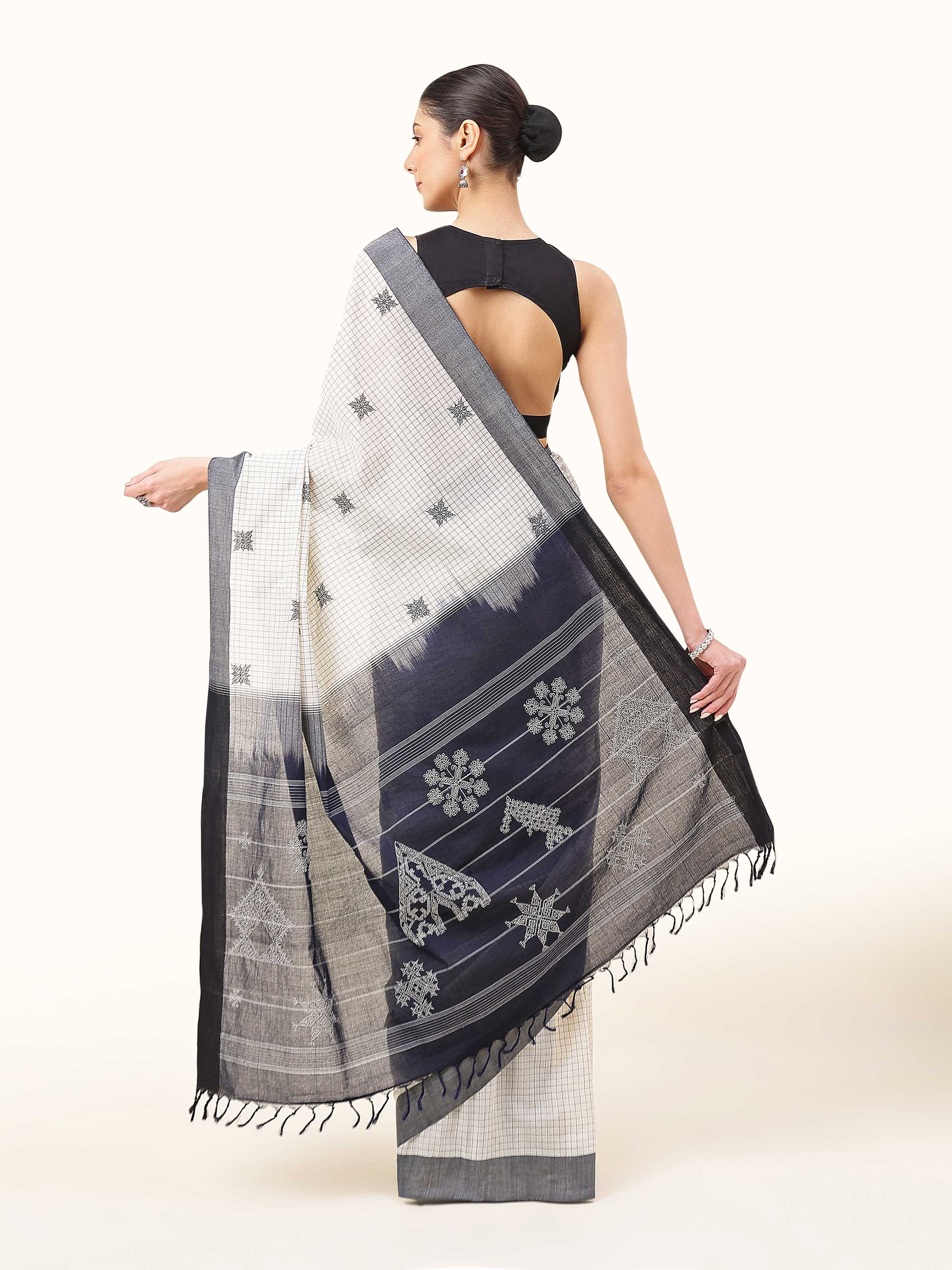 Off-white Cotton Kasuti Embroidered Saree