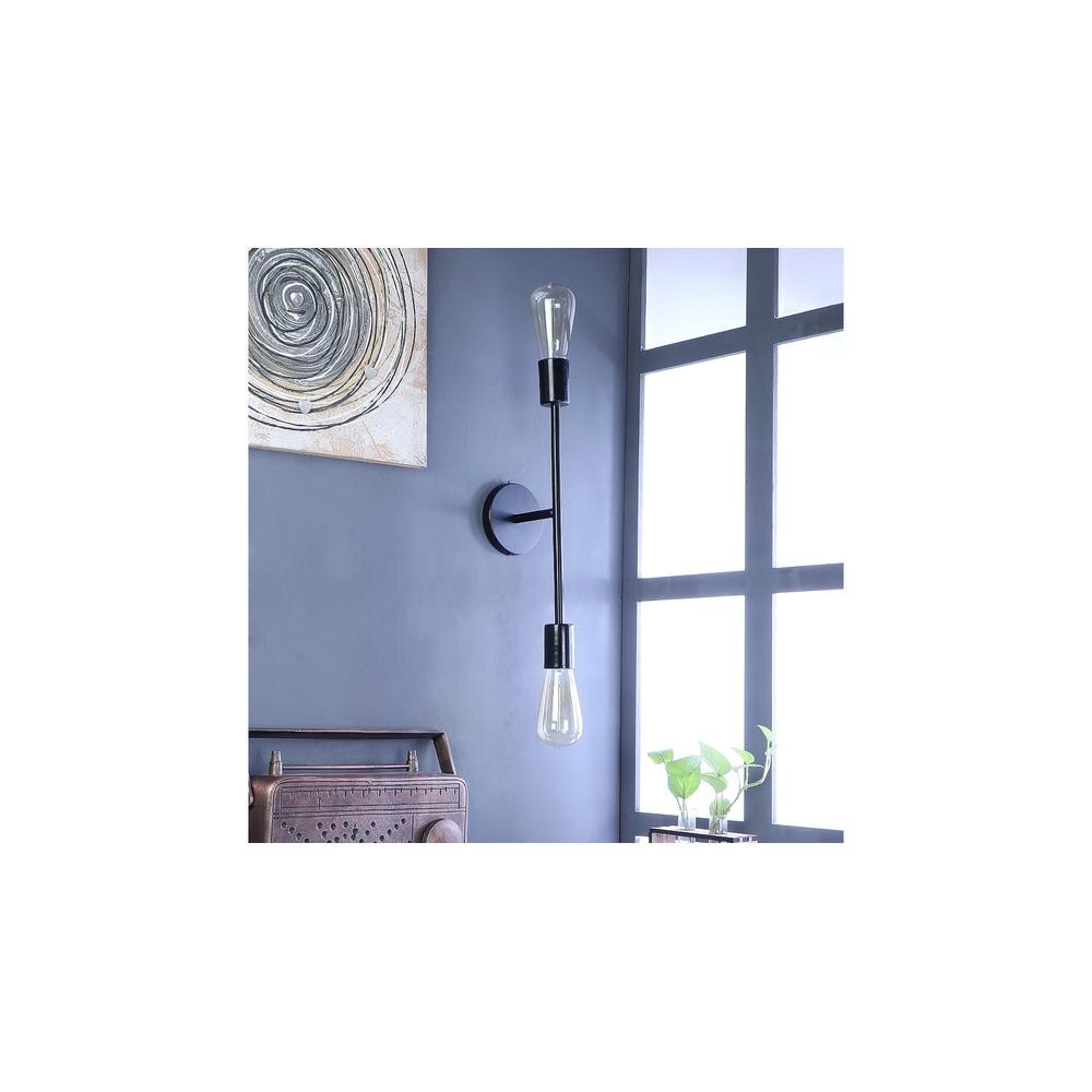 Filo Black Metal Wall Light