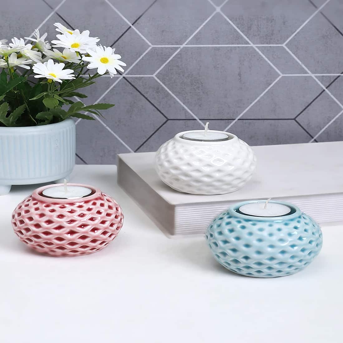 Blooming Flower Candle Holder Set of 3 in White Colour