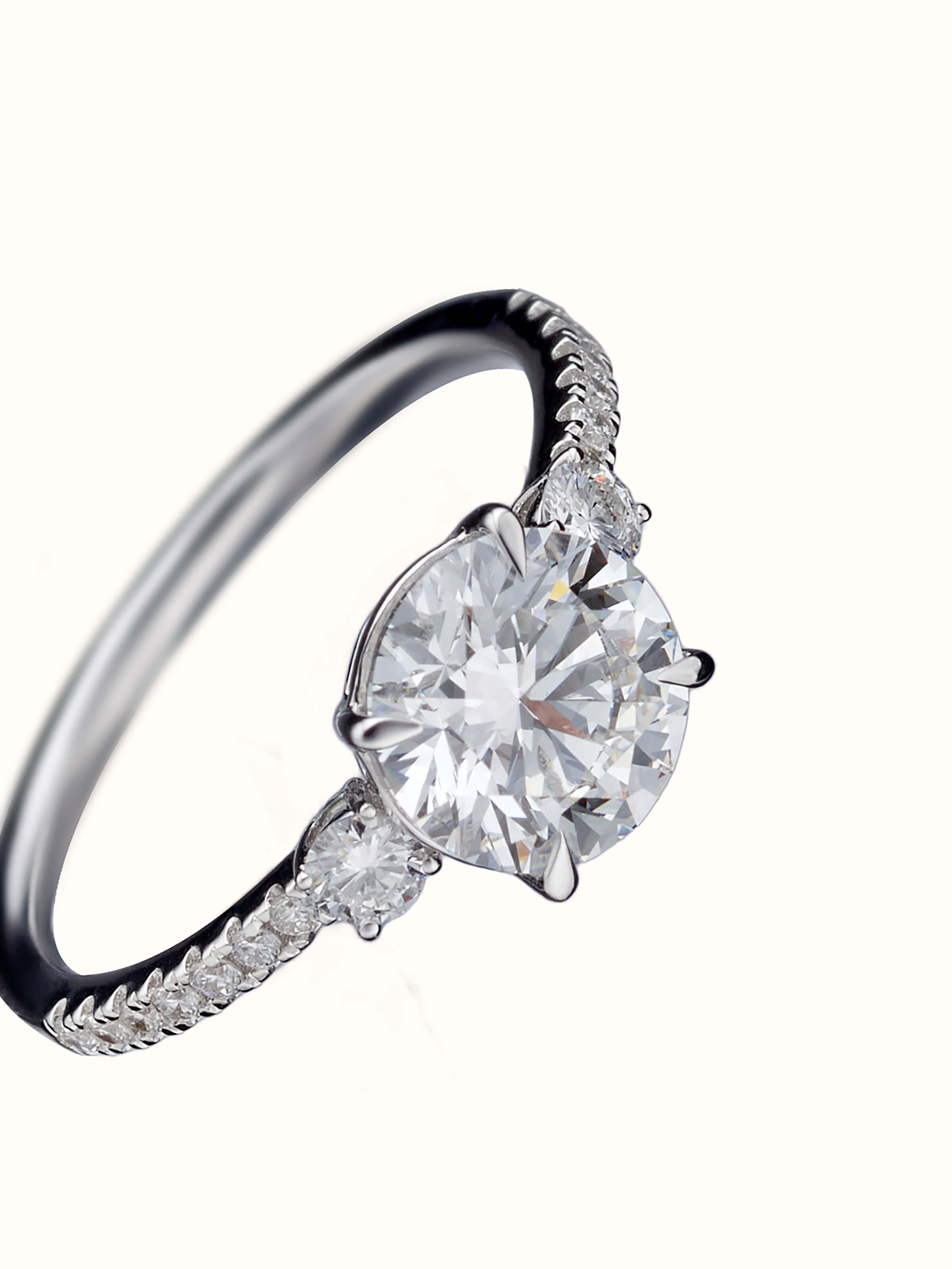 angled view of open setting 14 karat gold ring