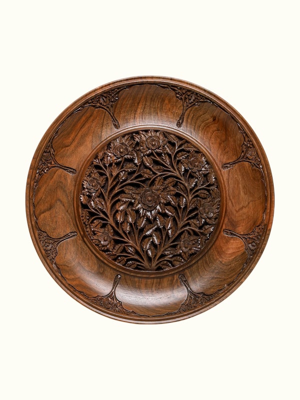 Phooldar Walnut Wood Display Plate